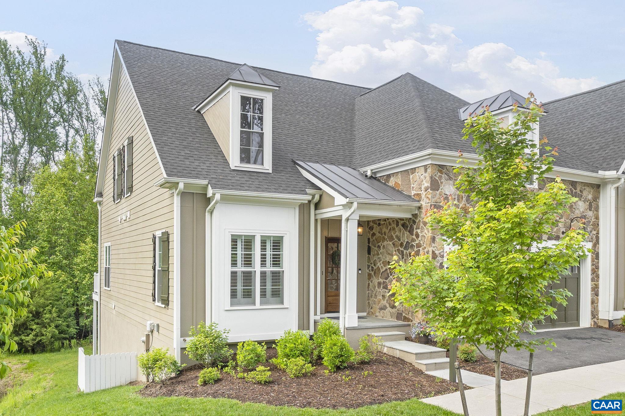 336 AVONDALE LN