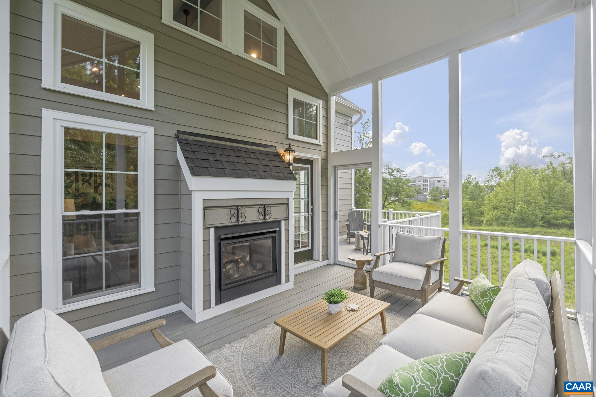 336 AVONDALE LN