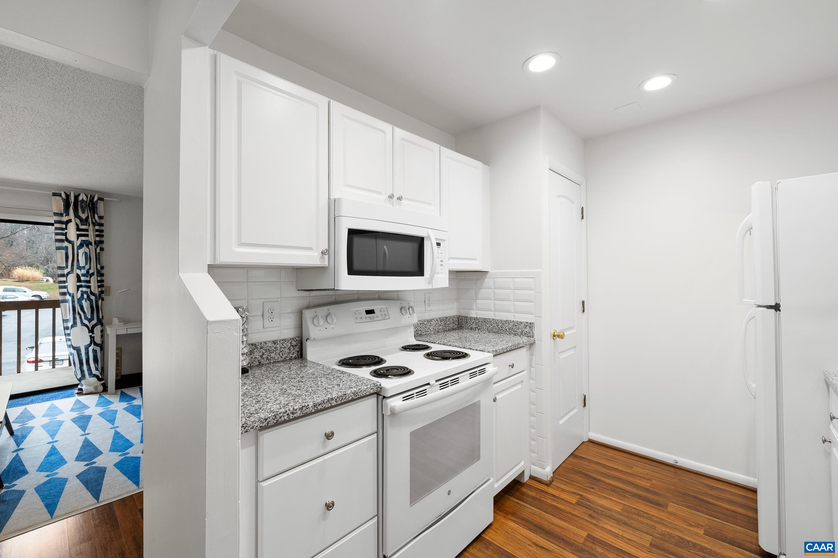 139 GREEN TURTLE LN Unit: 8