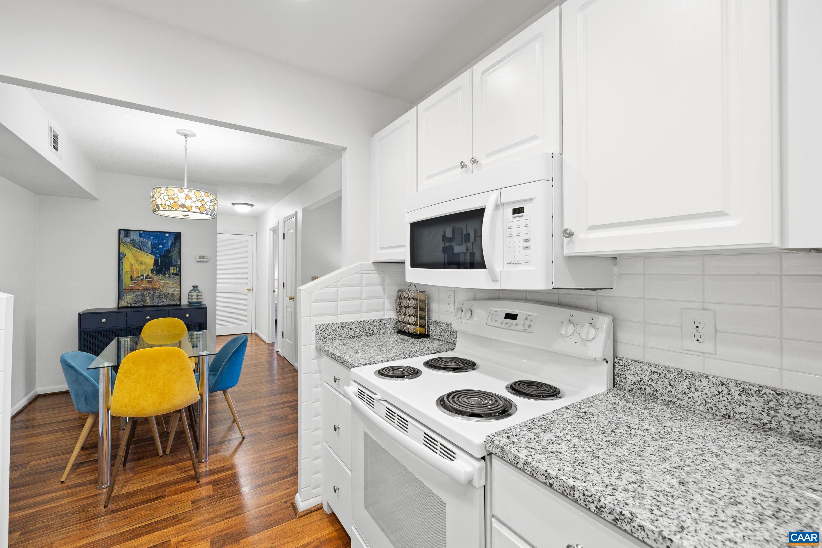 139 GREEN TURTLE LN Unit: 8