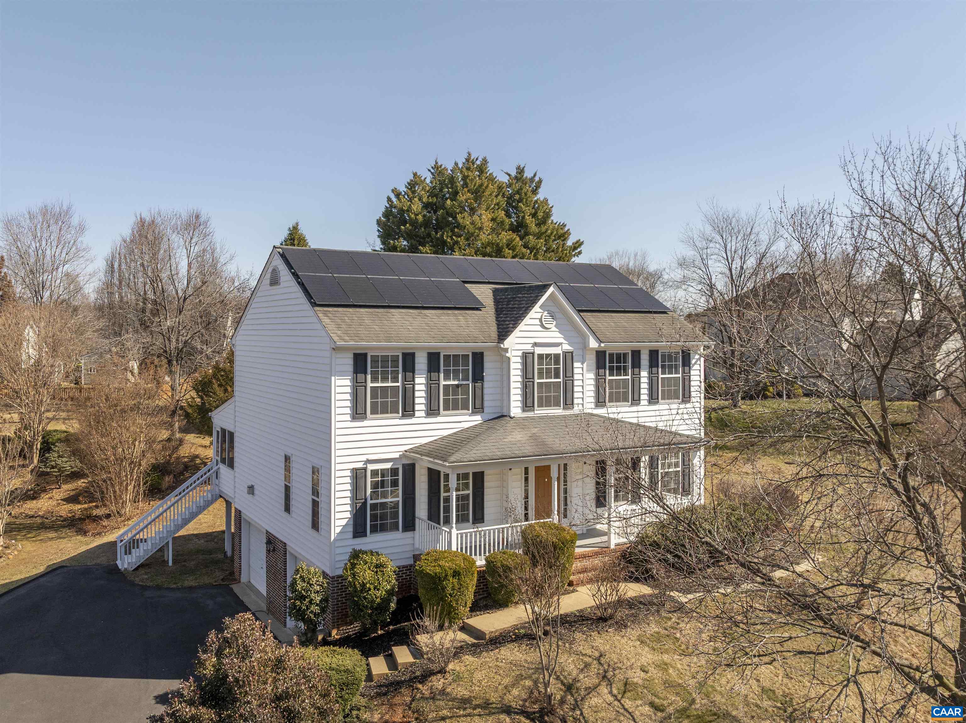 1051 OLD FOX TRAIL LN