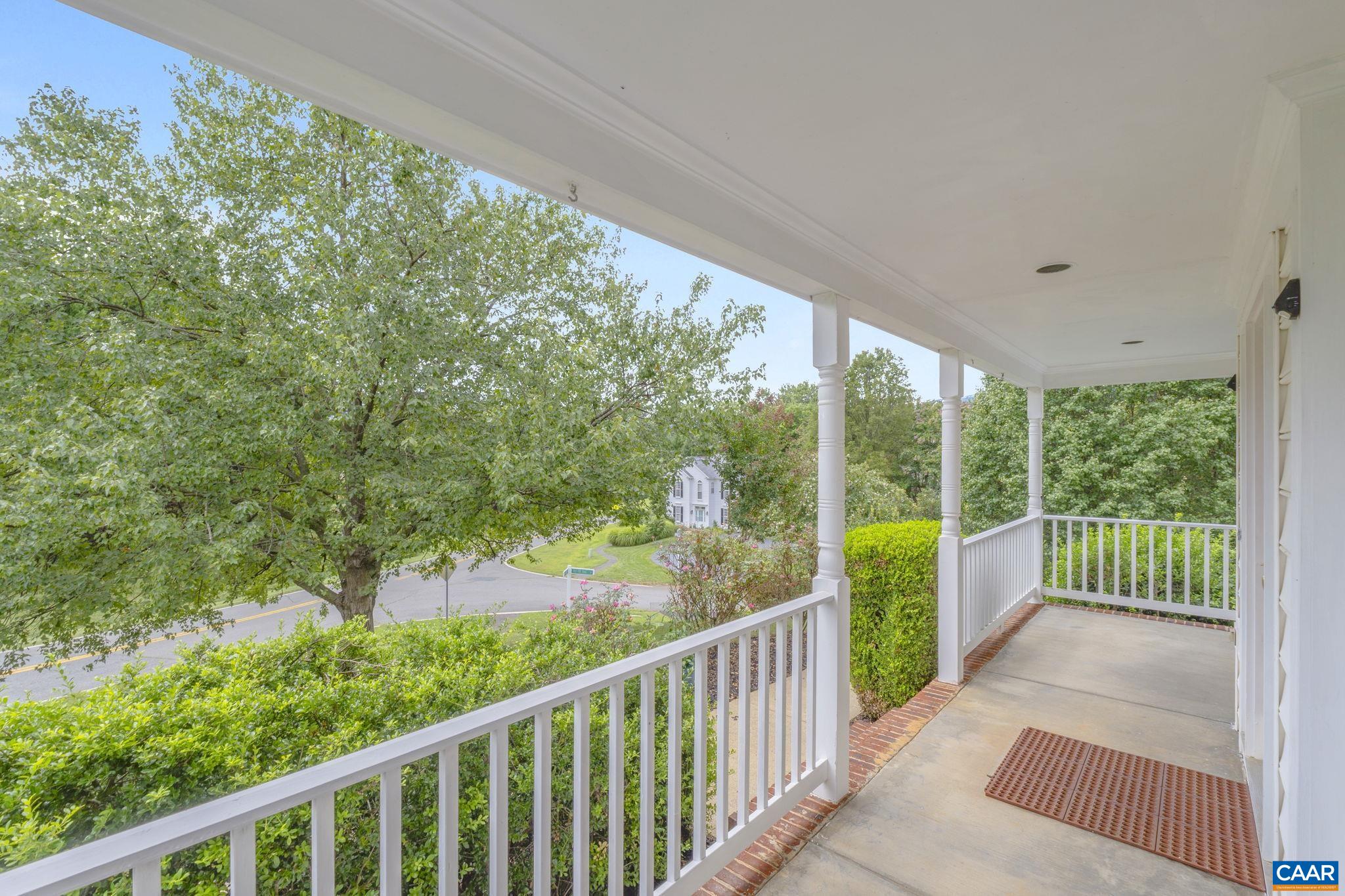 1051 OLD FOX TRAIL LN