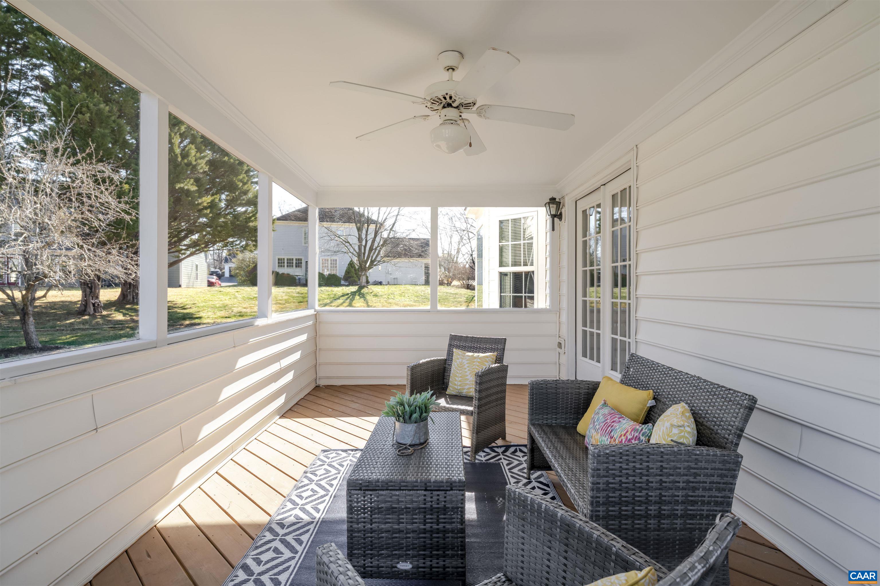 1051 OLD FOX TRAIL LN