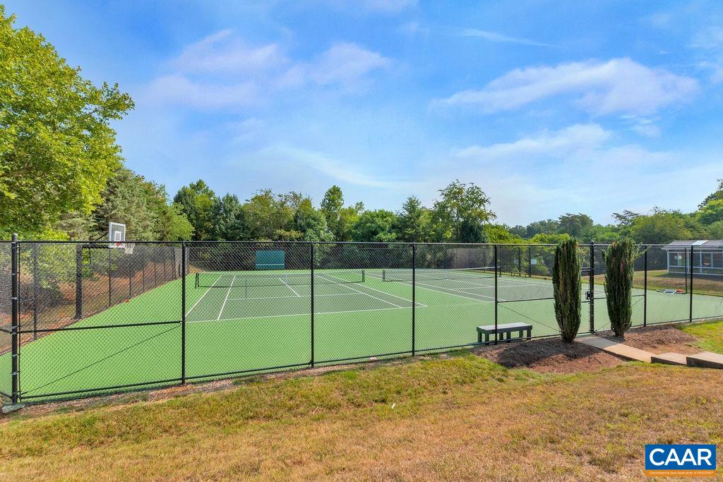 1051 OLD FOX TRAIL LN