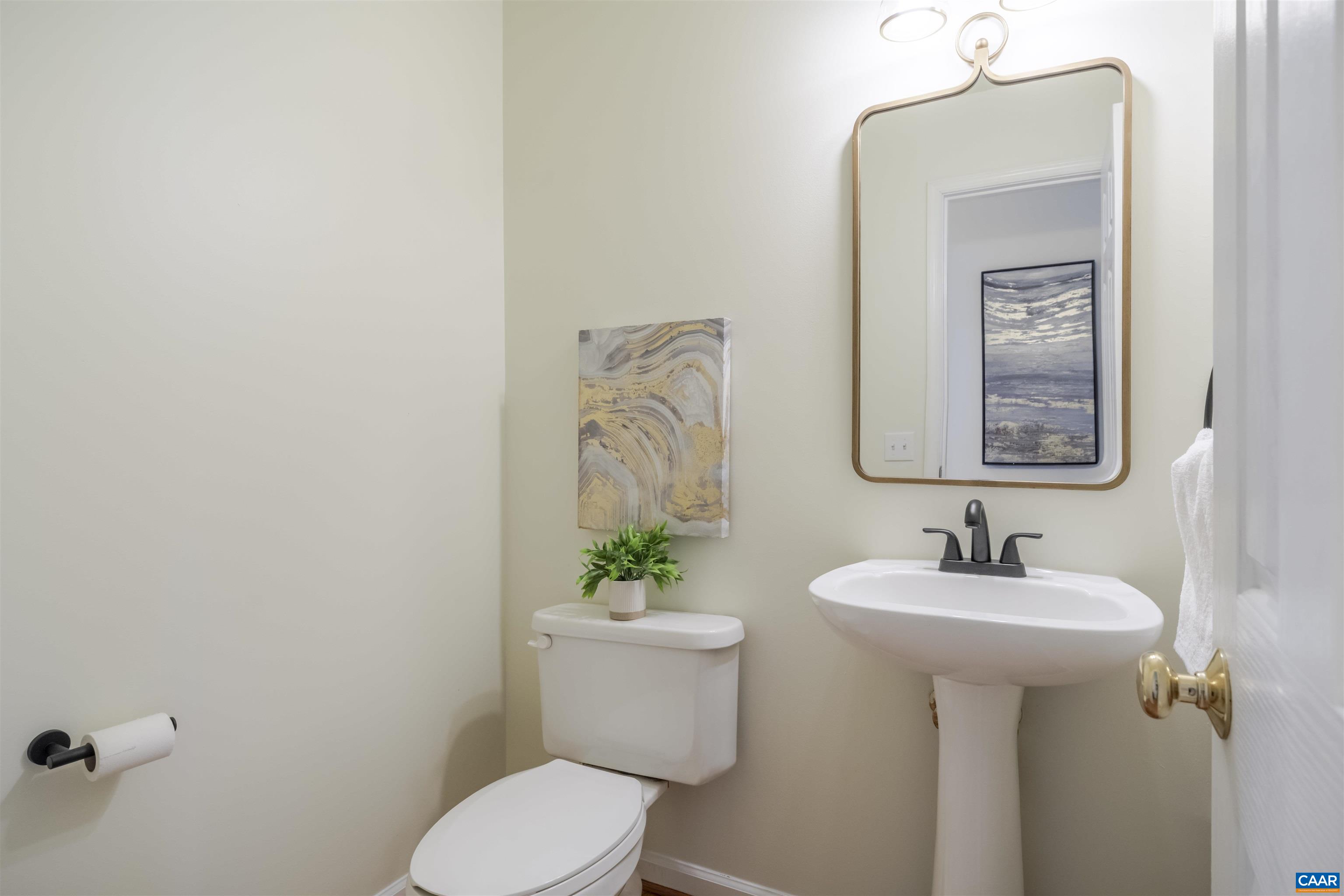 1051 OLD FOX TRAIL LN