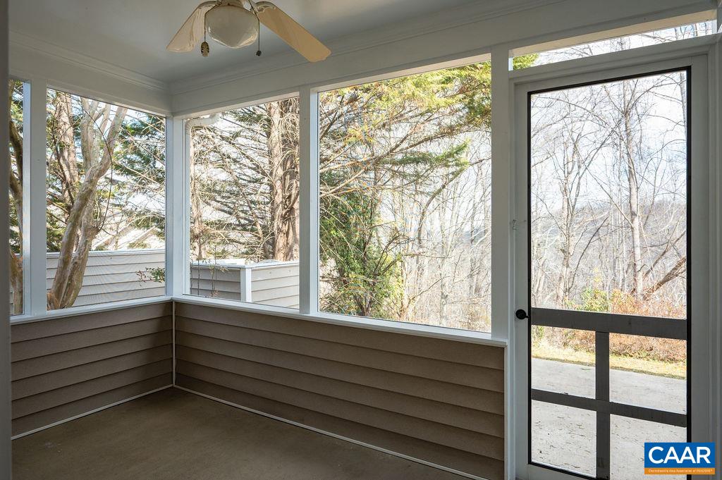 1411 GLENSIDE GREEN