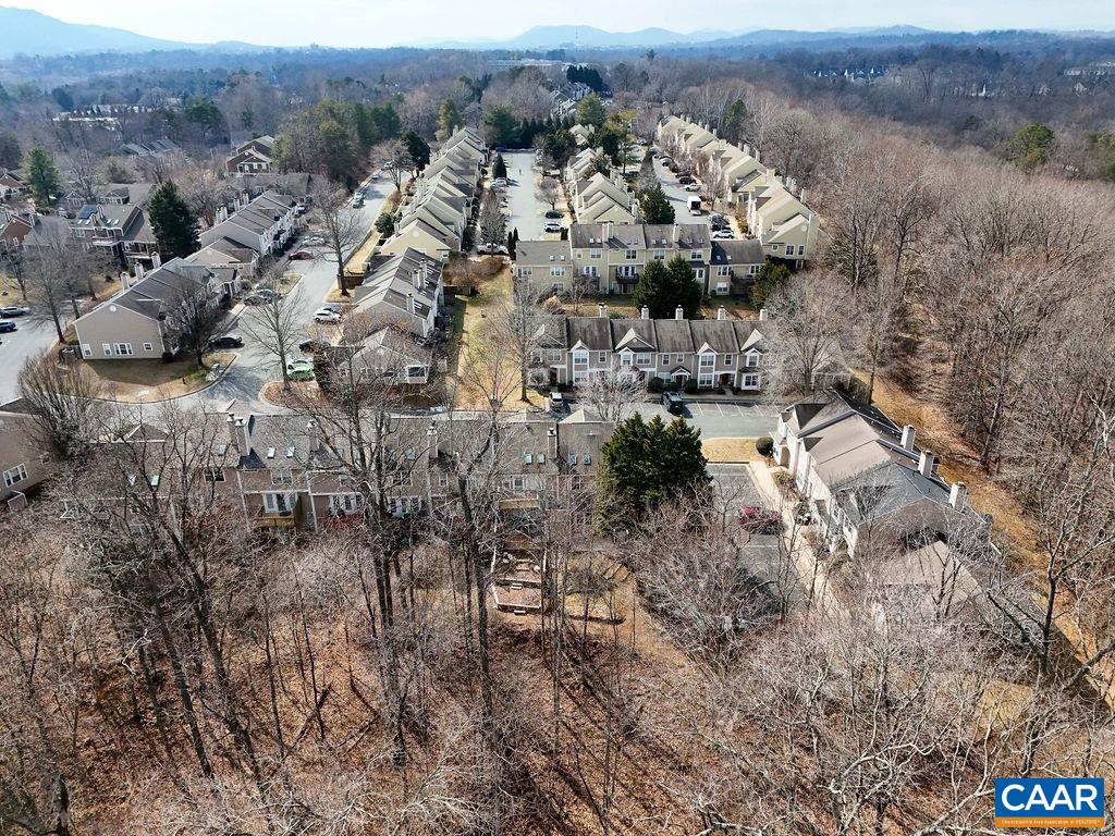 1411 GLENSIDE GREEN