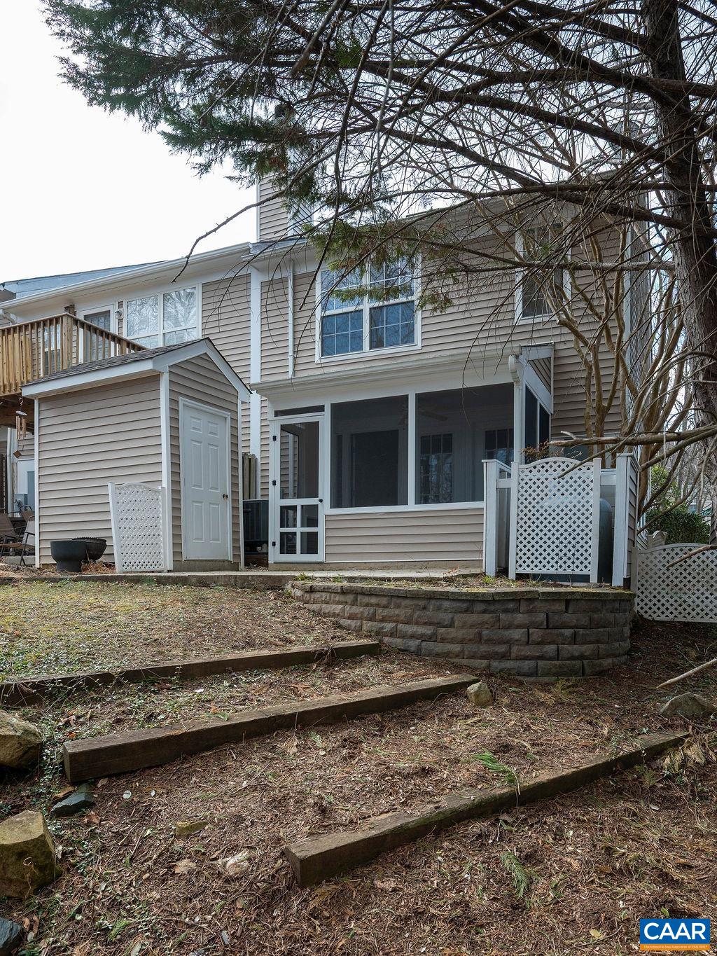 1411 GLENSIDE GREEN