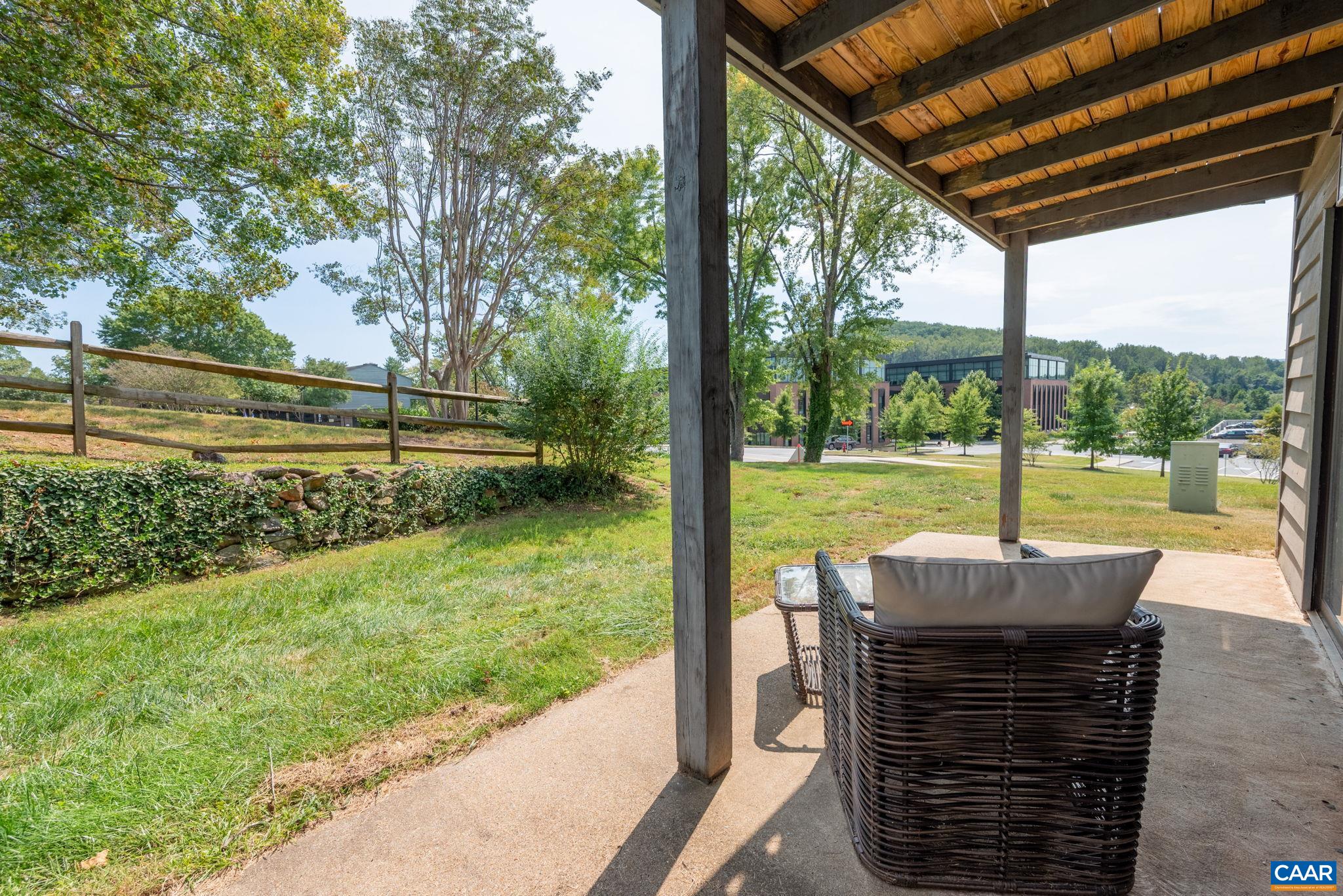 320 HARVEST DR
