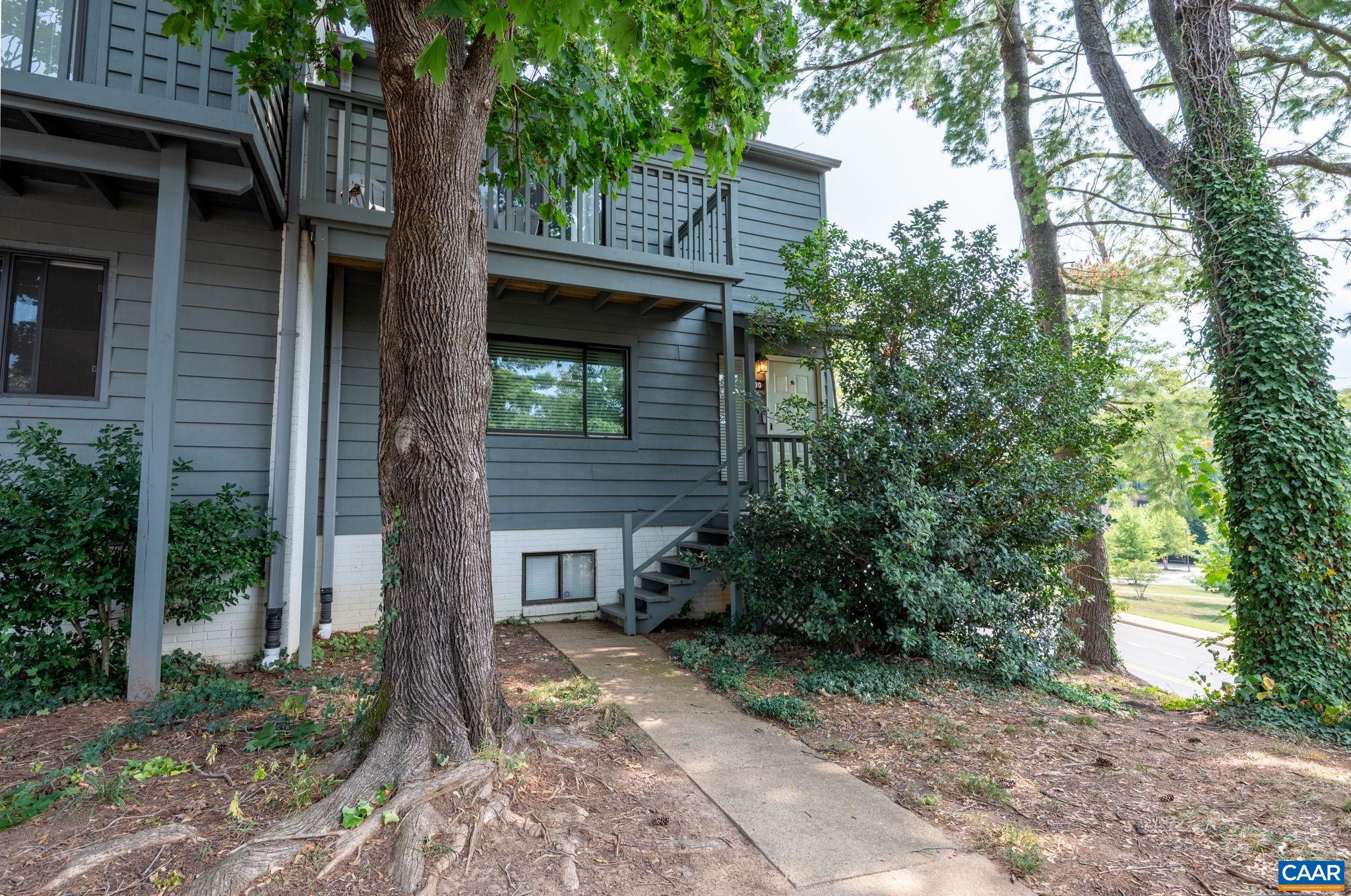 320 HARVEST DR