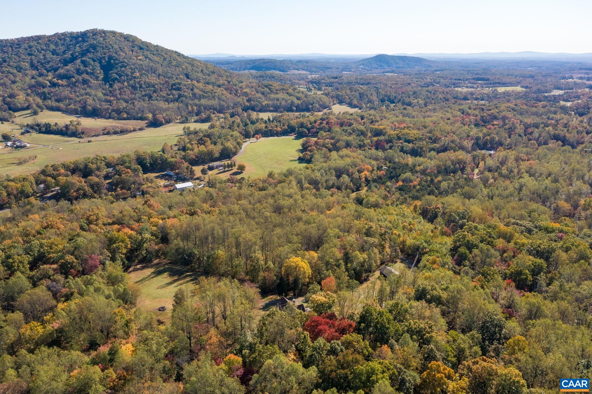 431 BEAR RUN RD