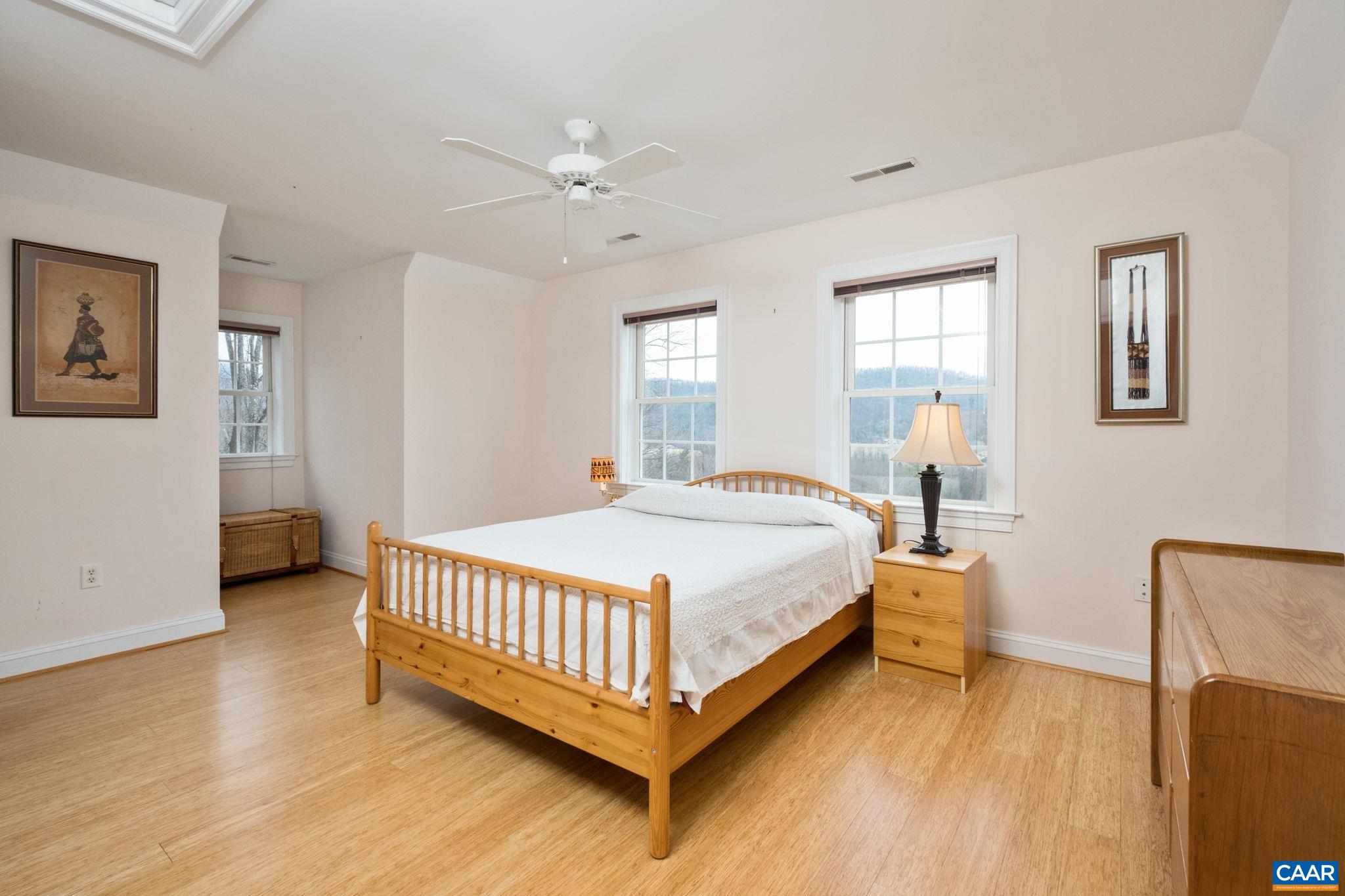 431 BEAR RUN RD