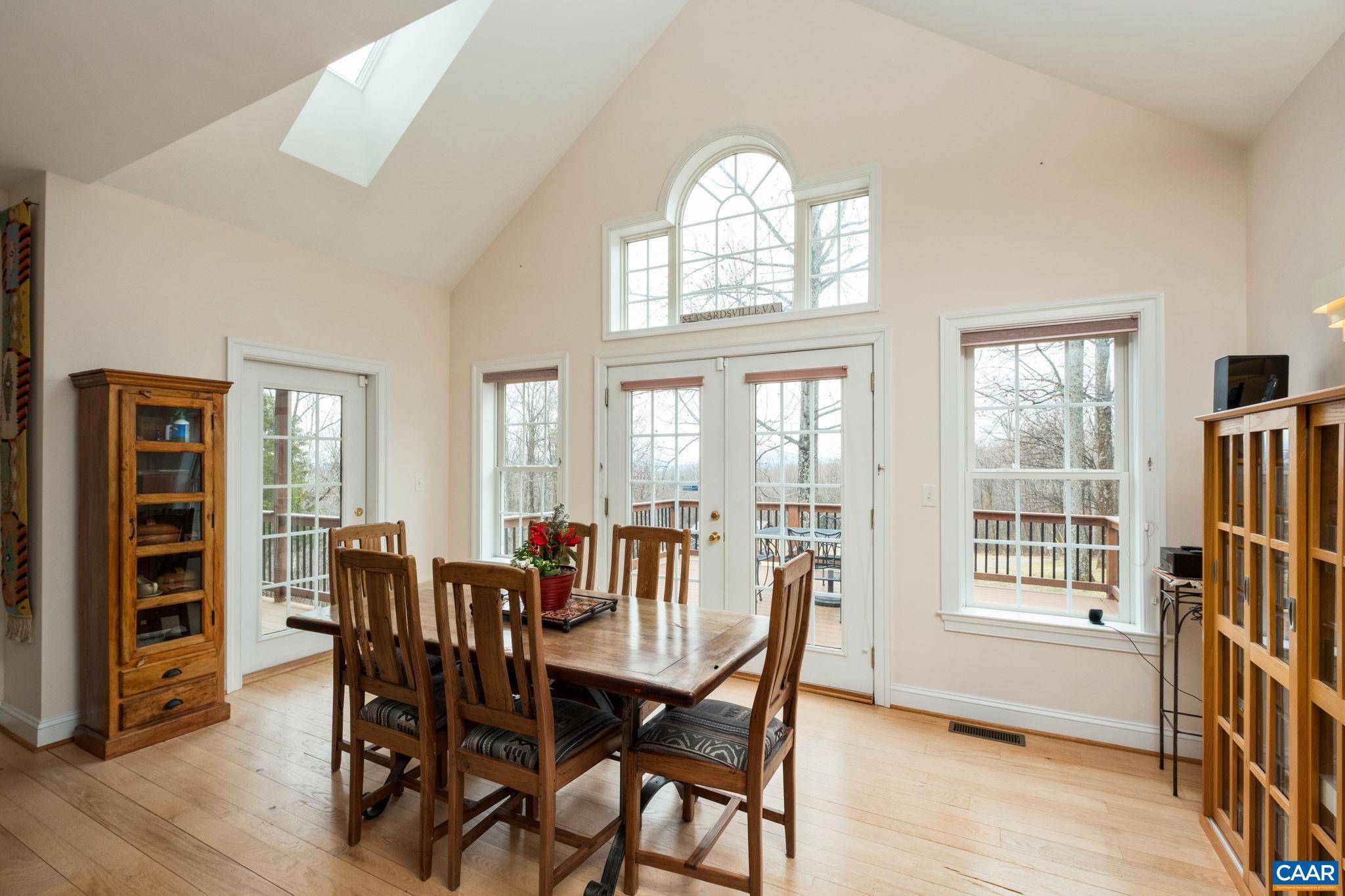 431 BEAR RUN RD
