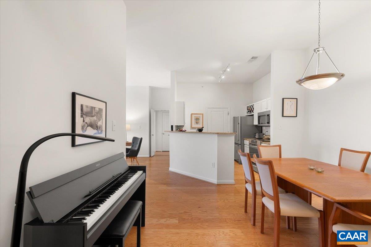 765 WALKER SQ Unit: 4A
