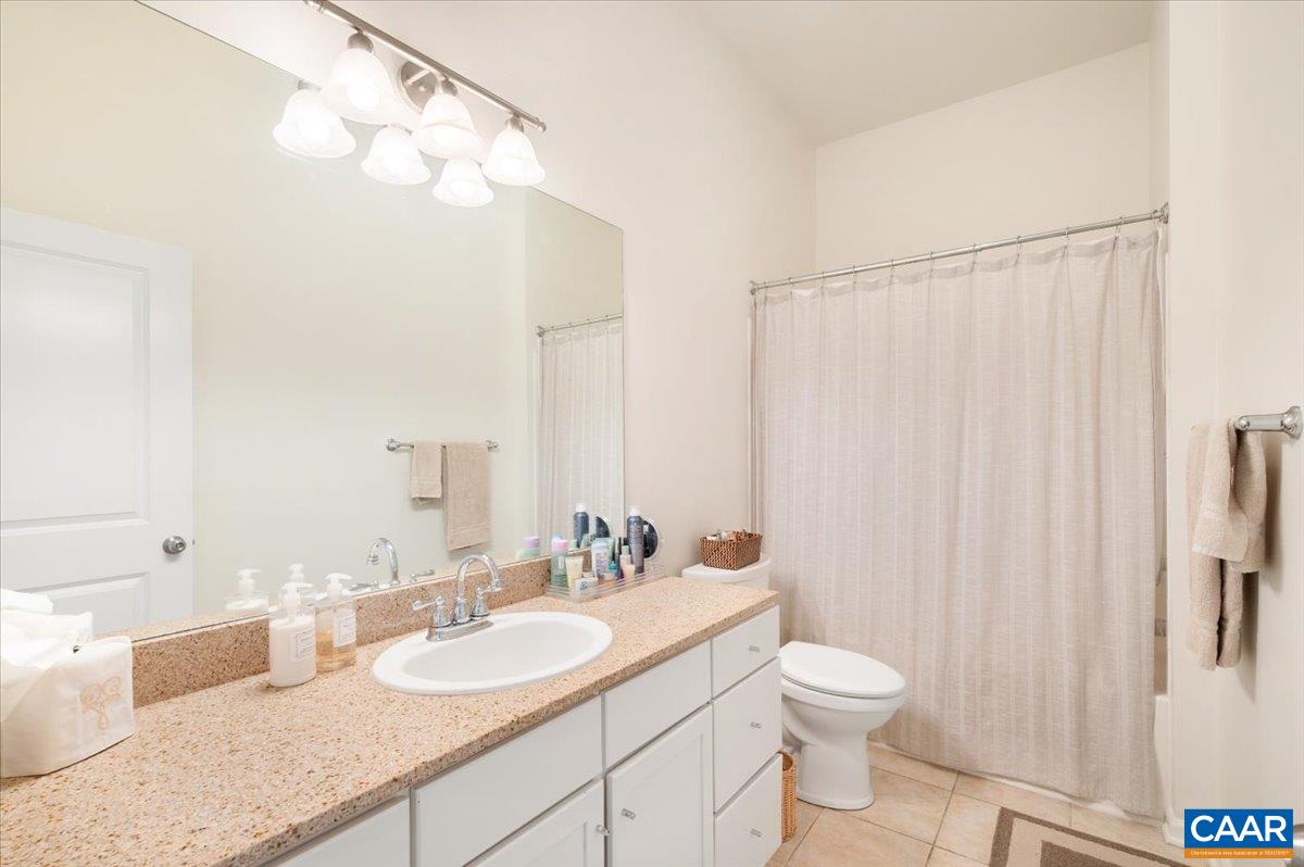 765 WALKER SQ Unit: 4A