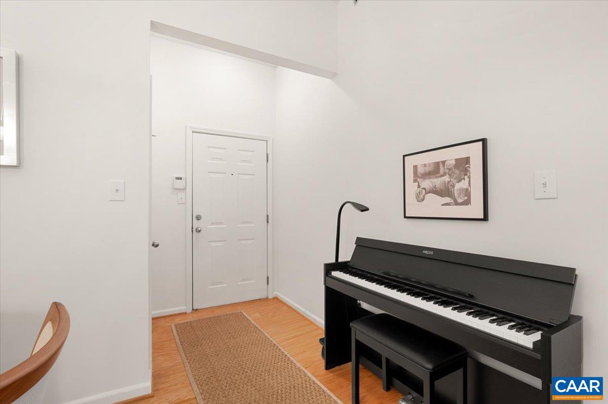 765 WALKER SQ Unit: 4A