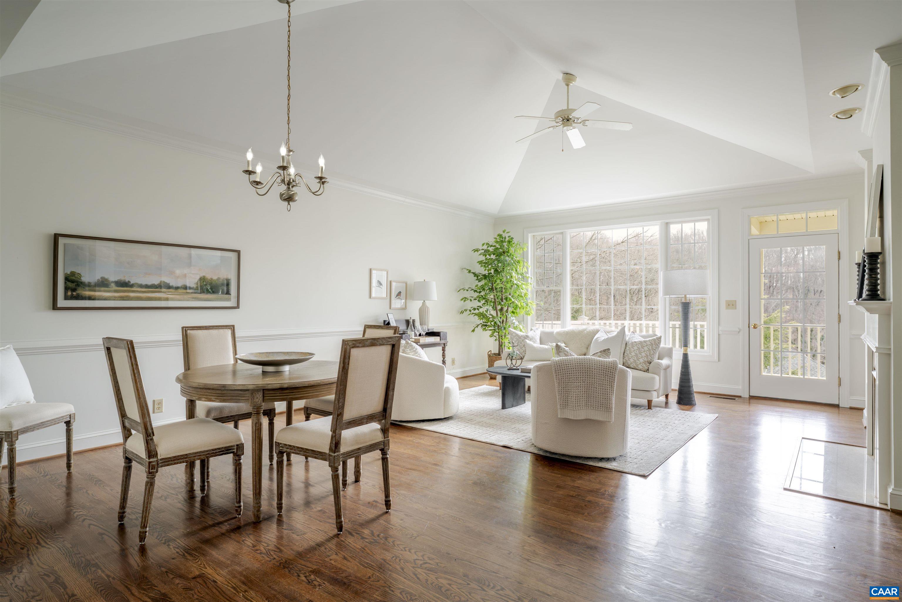 1362 PANTOPS COTTAGE CT