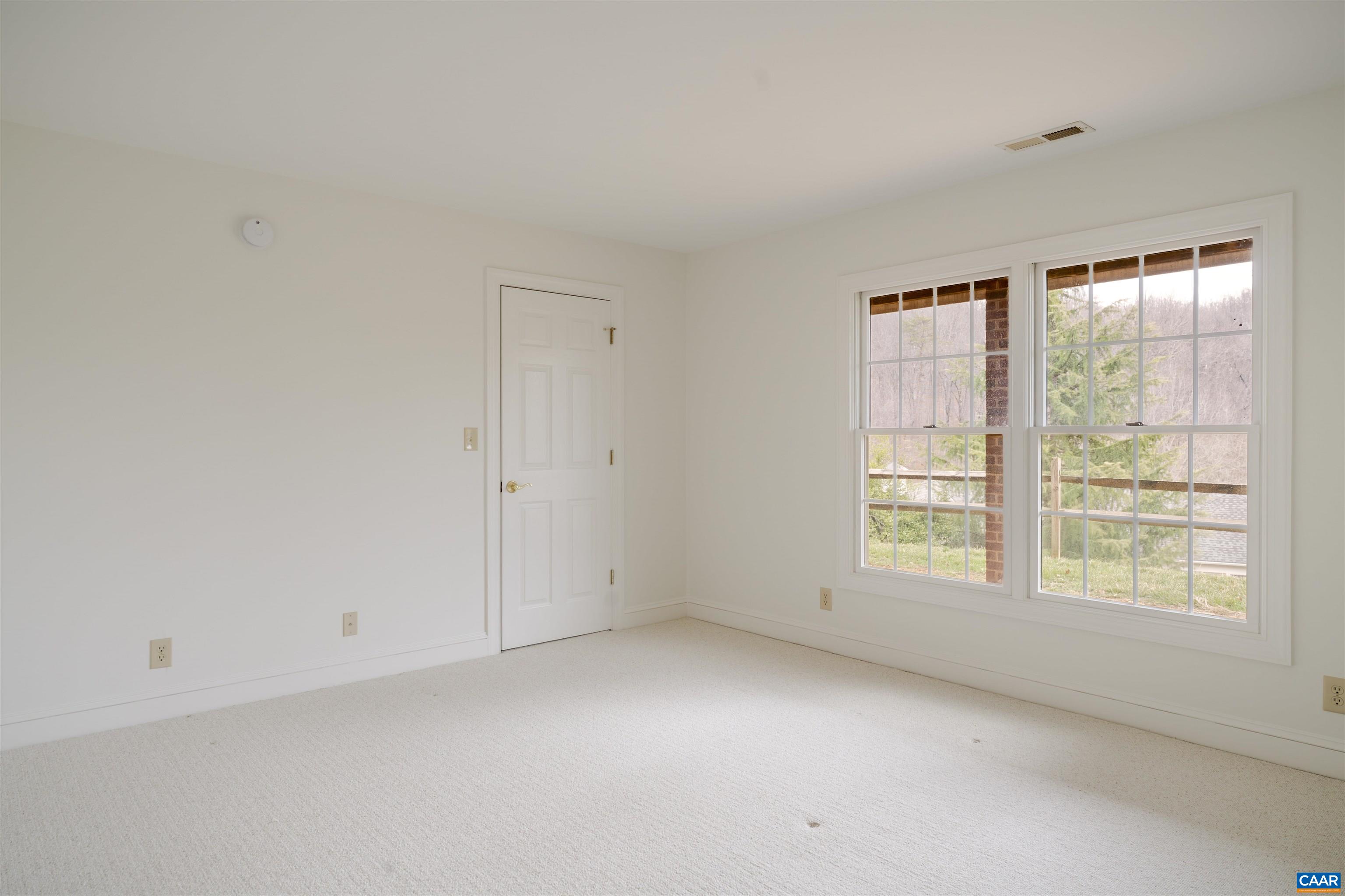 1362 PANTOPS COTTAGE CT