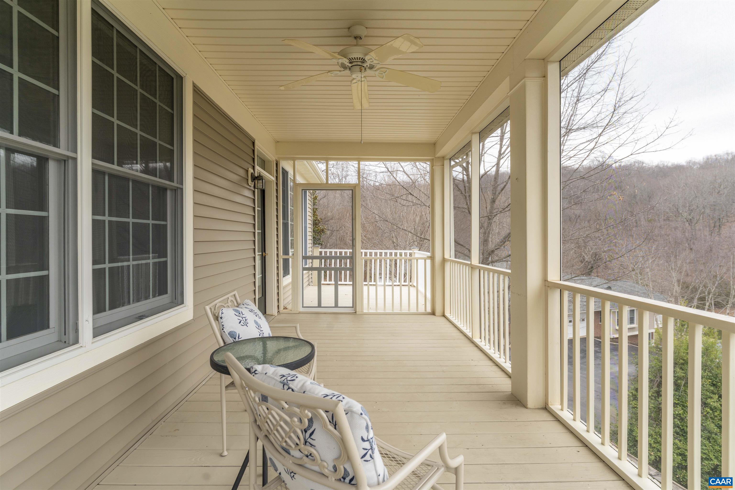 1362 PANTOPS COTTAGE CT