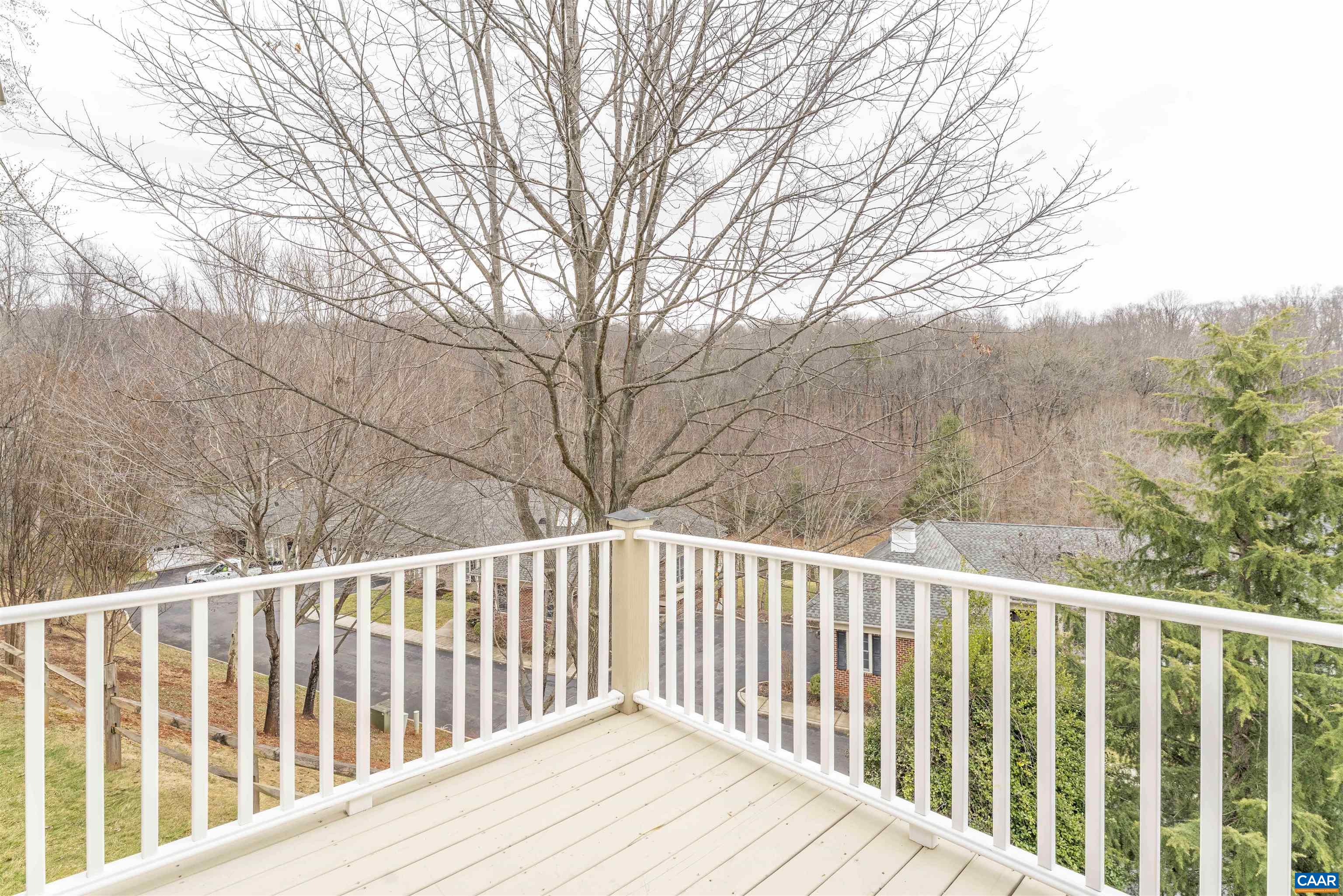 1362 PANTOPS COTTAGE CT