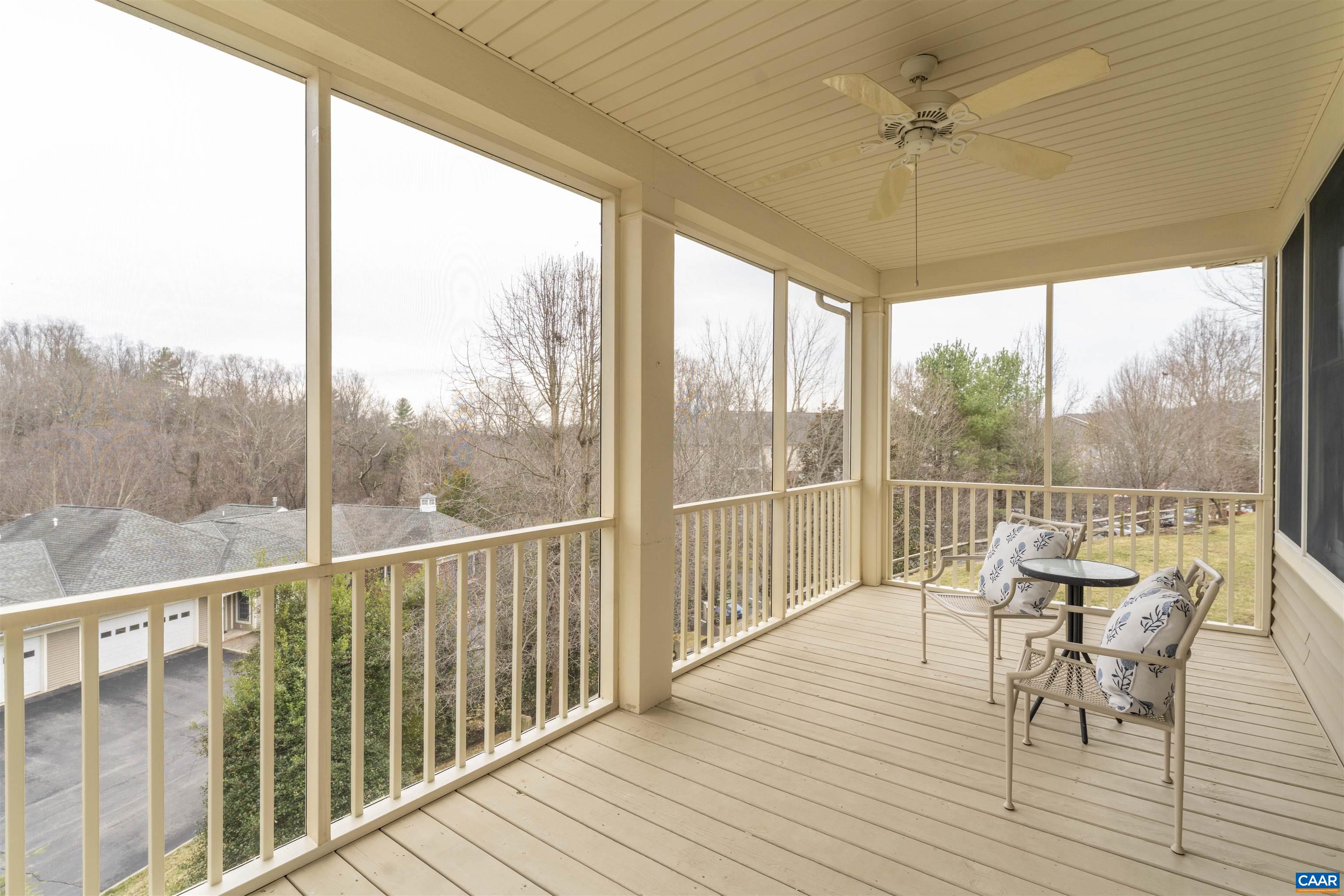 1362 PANTOPS COTTAGE CT