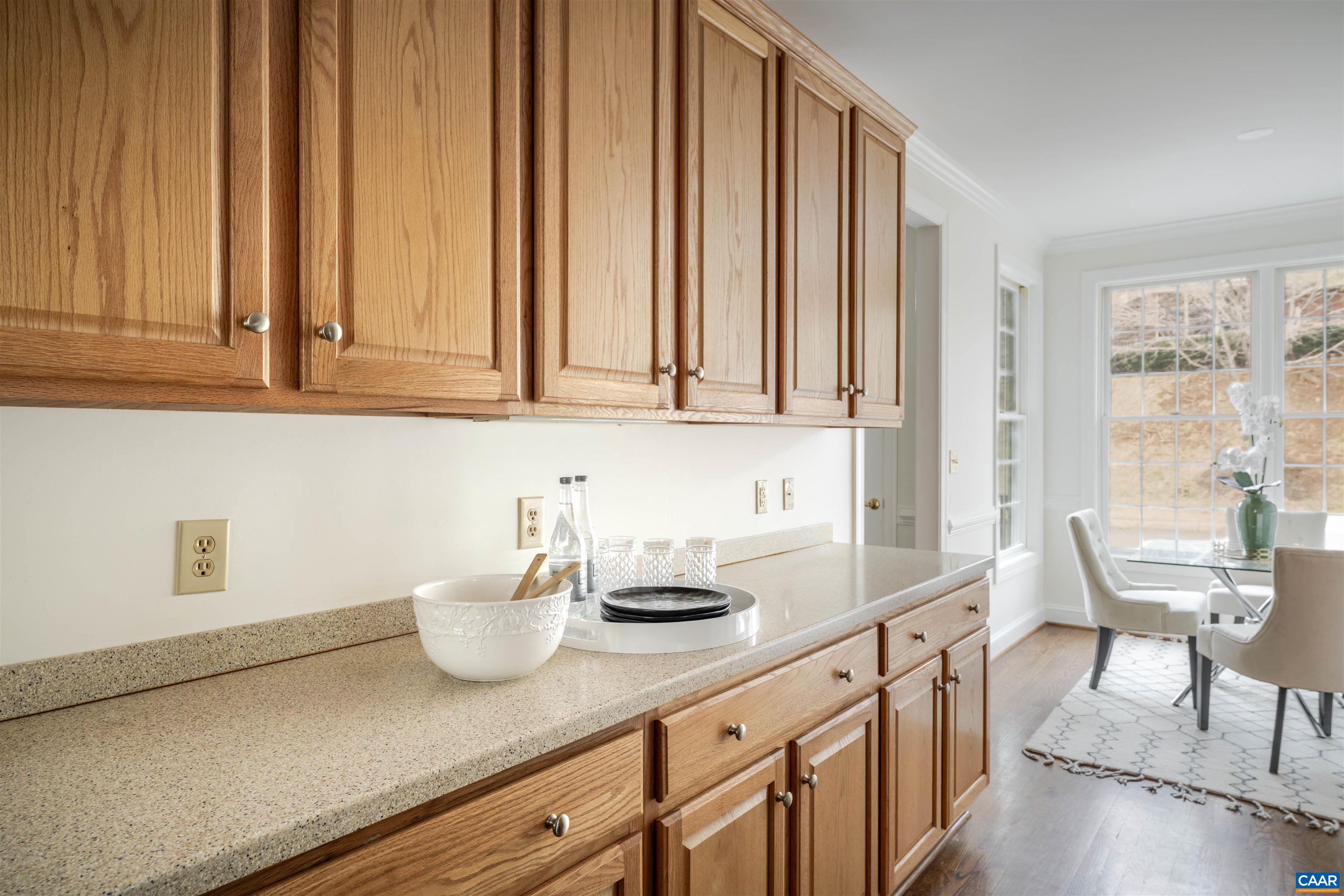 1362 PANTOPS COTTAGE CT
