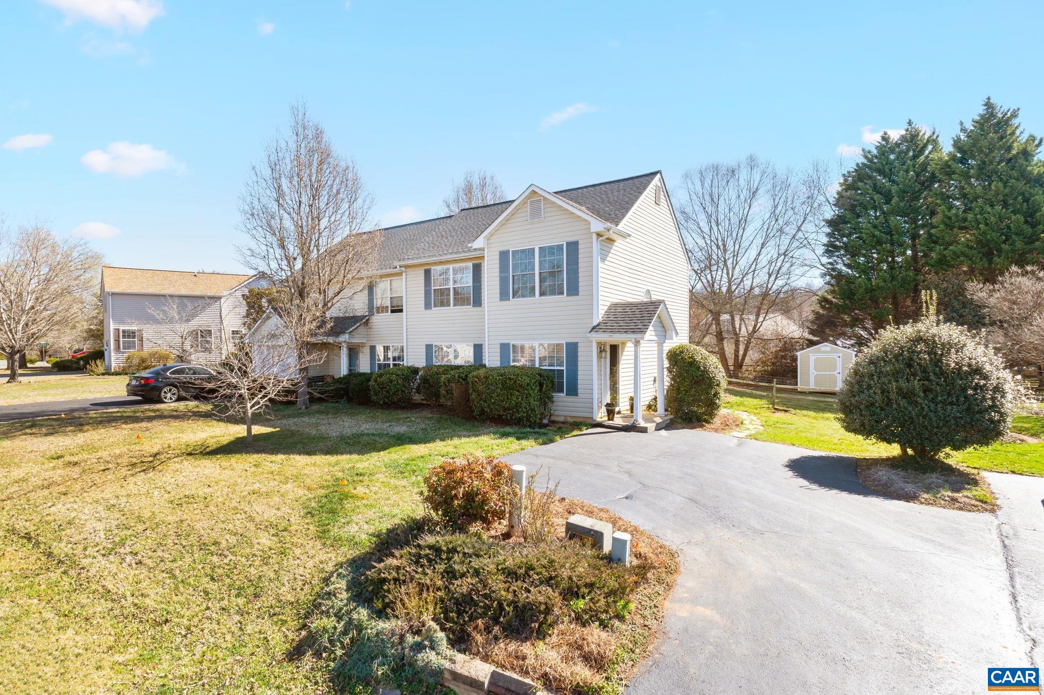 177 BUTTERCUP LN