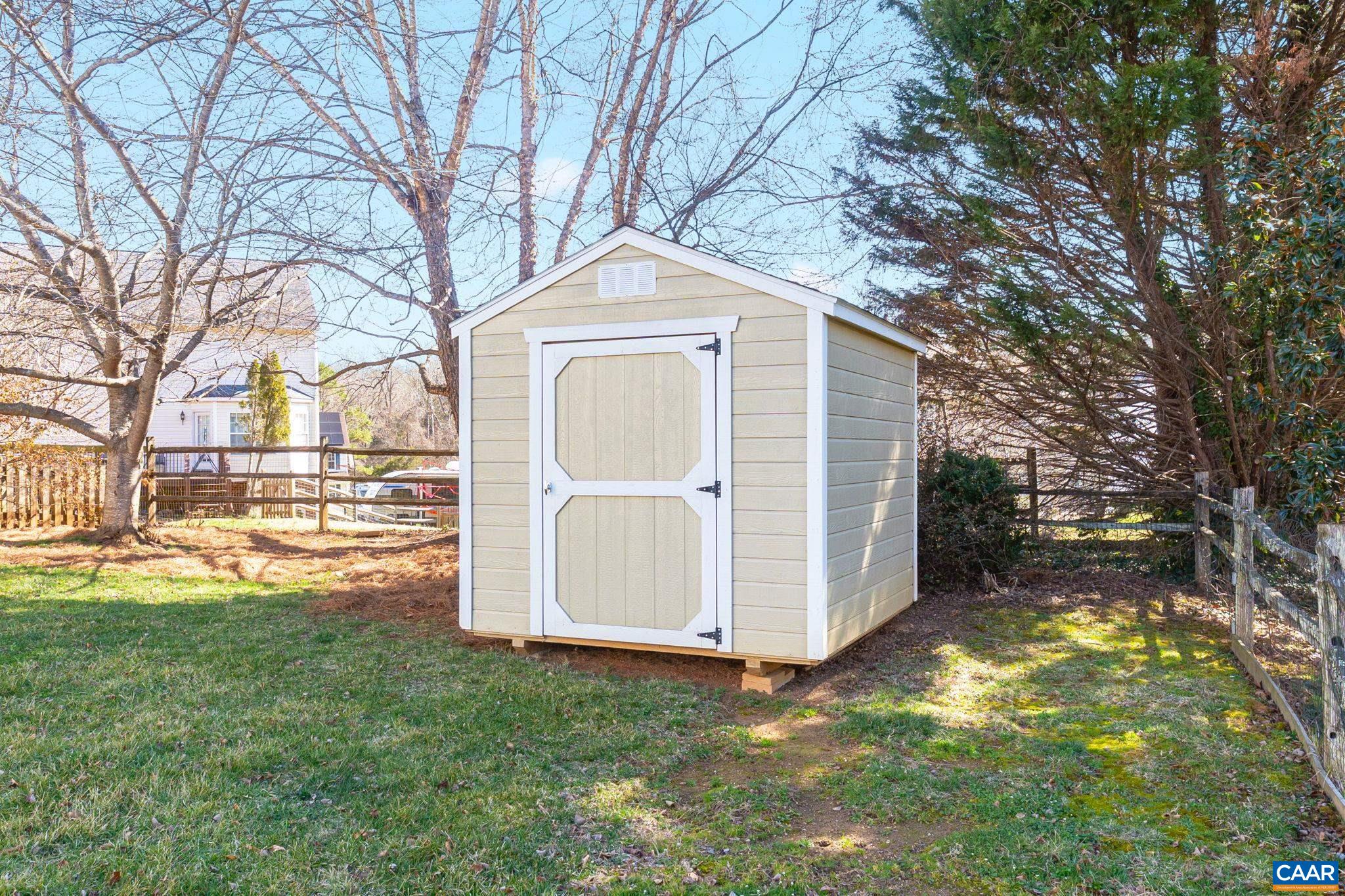 177 BUTTERCUP LN