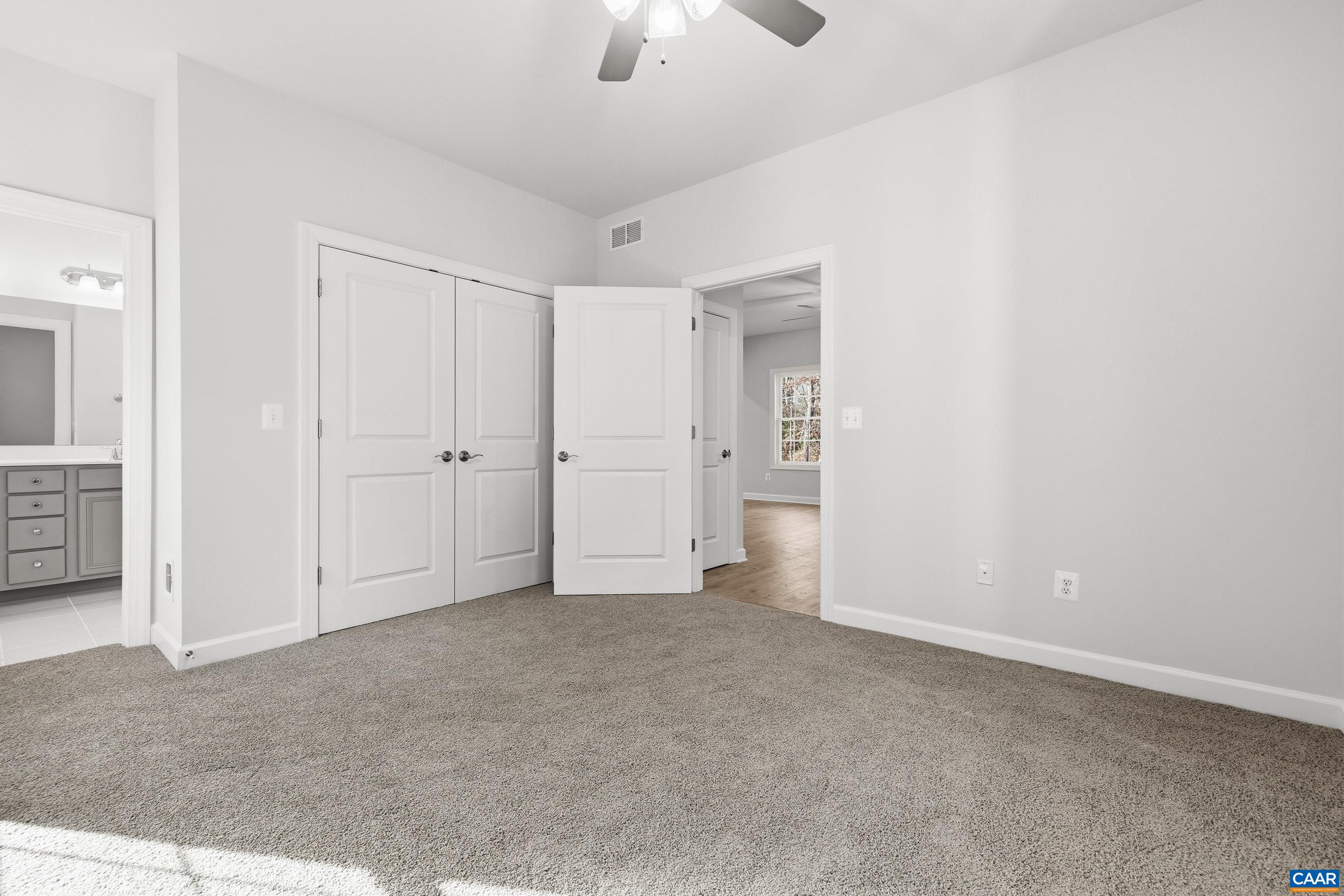 36B BETHUNE ST