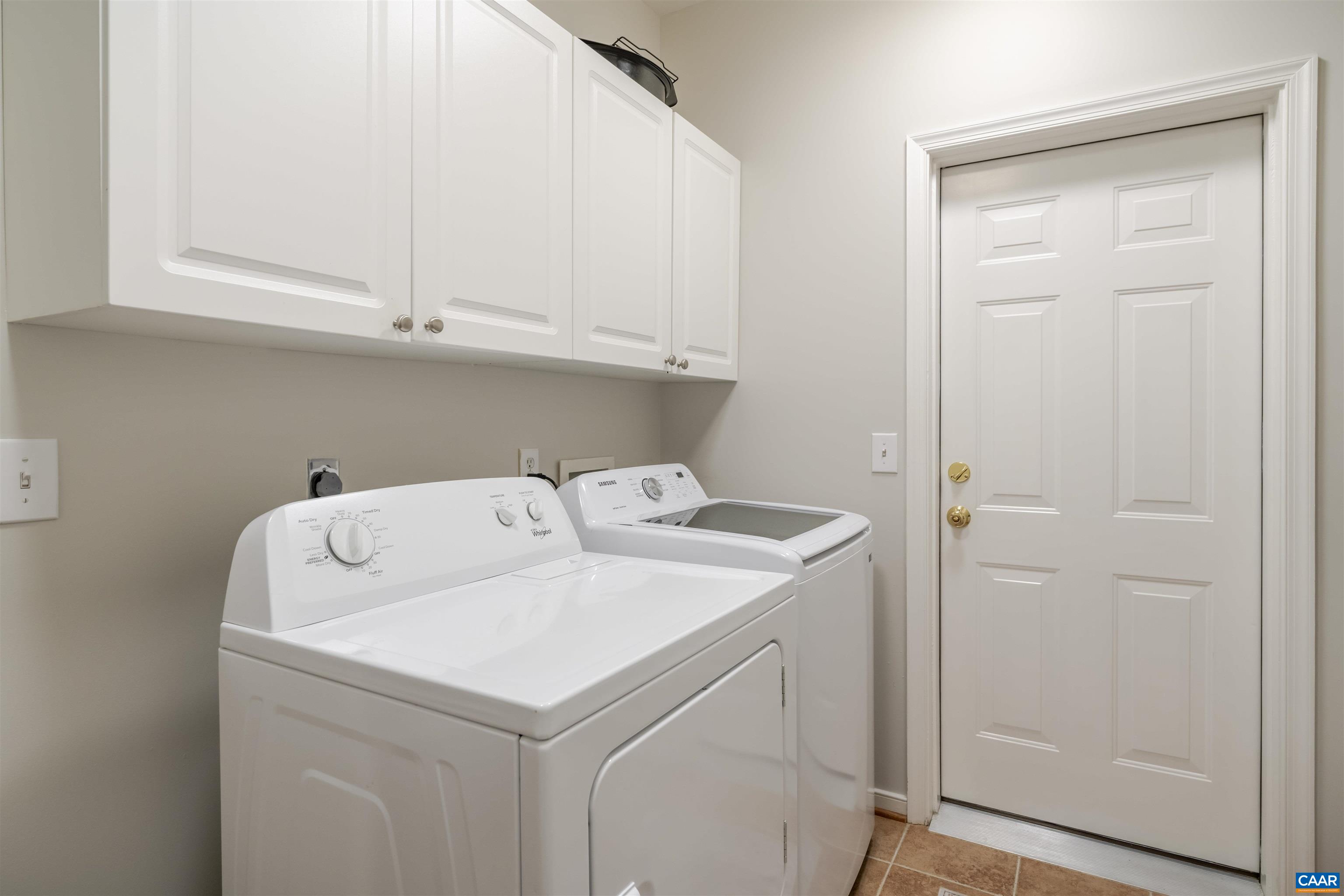 1322 STONEGATE CT