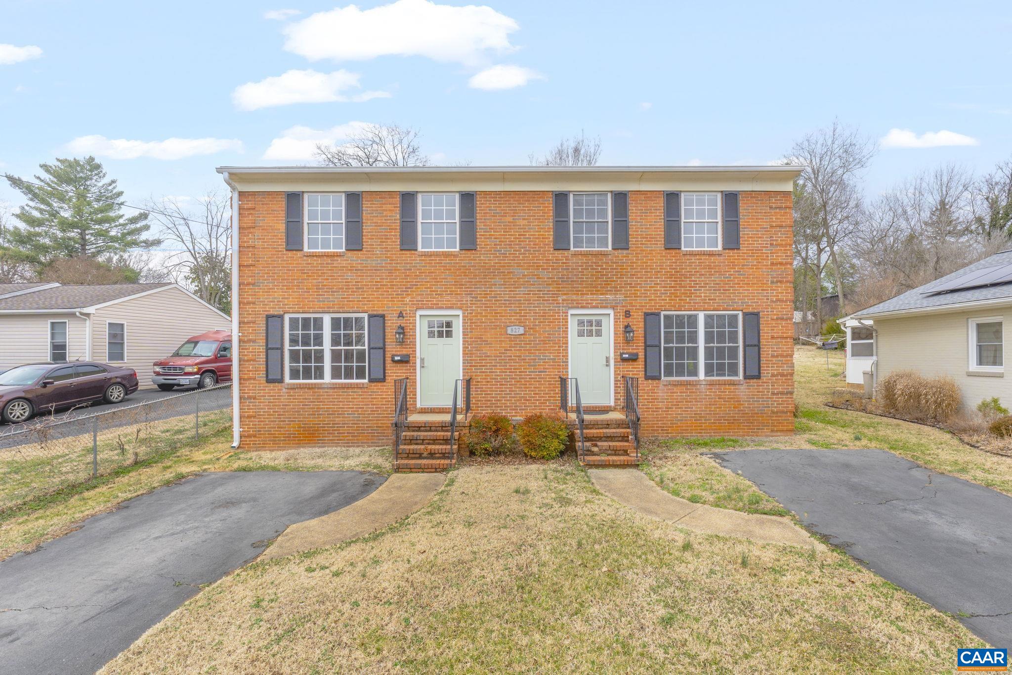 827 SAINT CLAIR AVE
