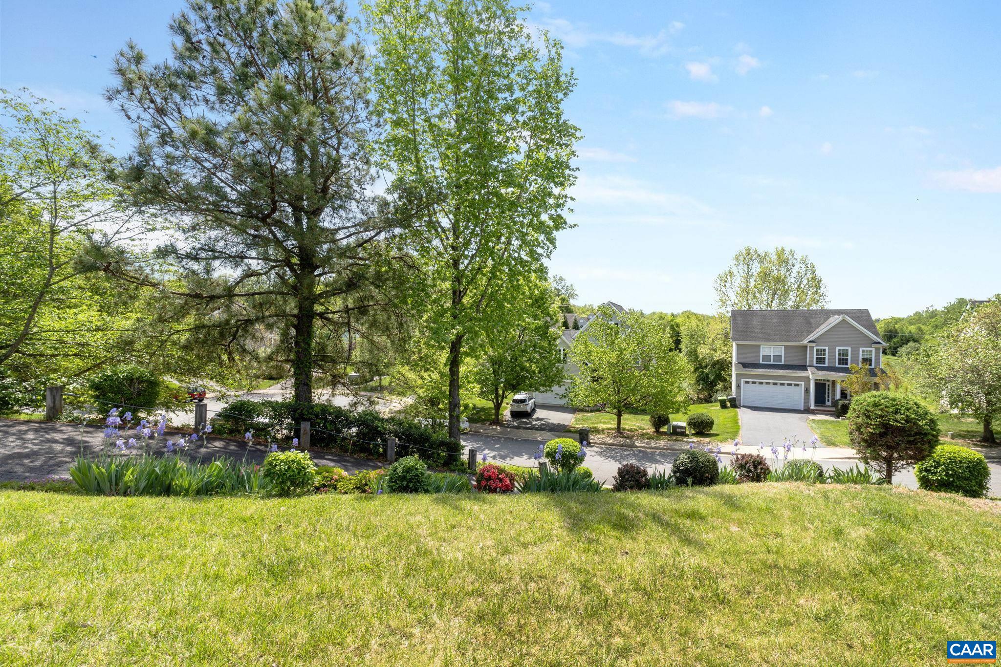 1365 AMBER RIDGE RD