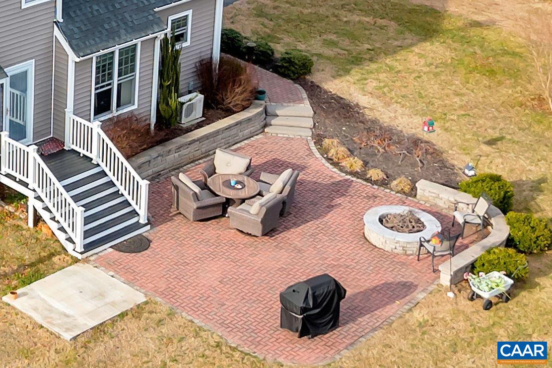 1243 WOODCOCK PL