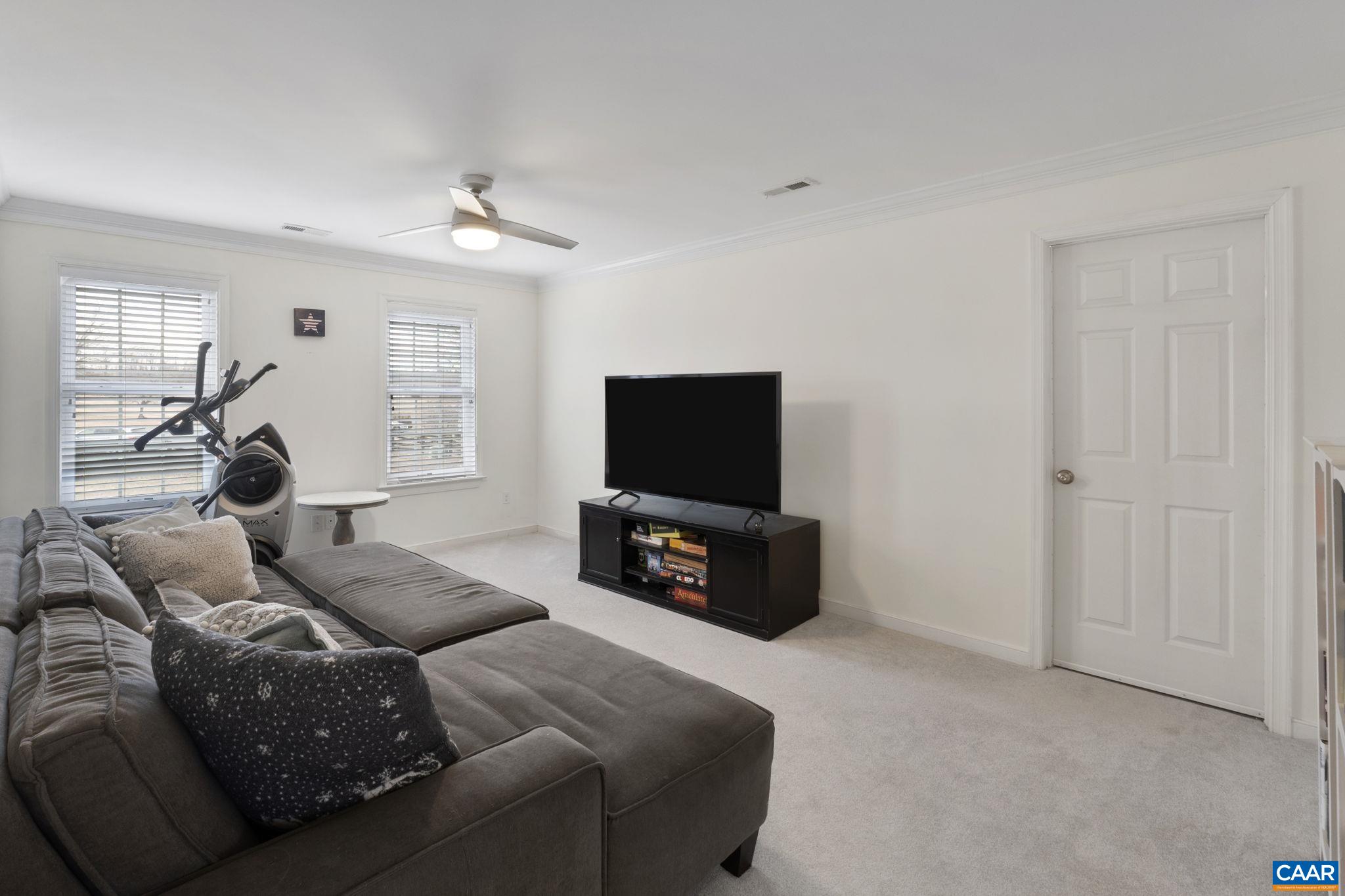 1243 WOODCOCK PL