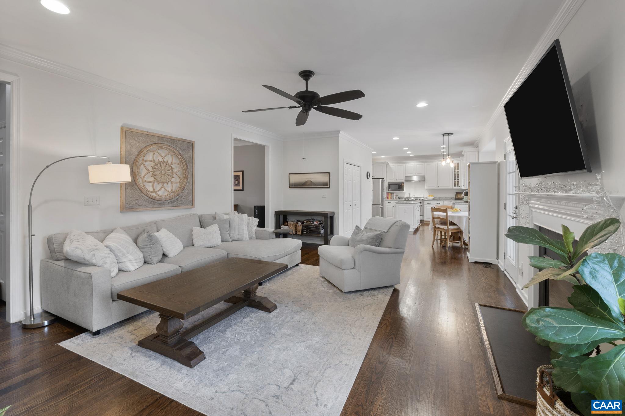 1243 WOODCOCK PL