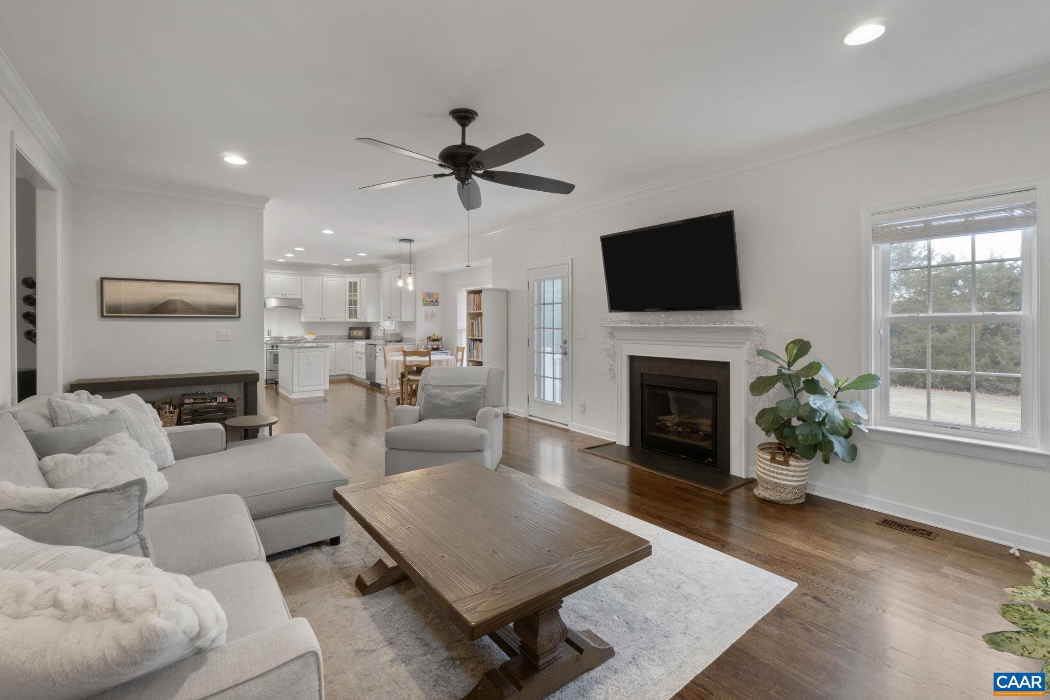 1243 WOODCOCK PL