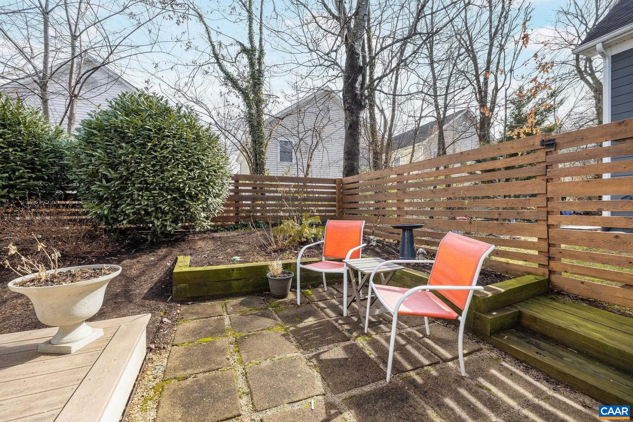 114 BURNET WAY