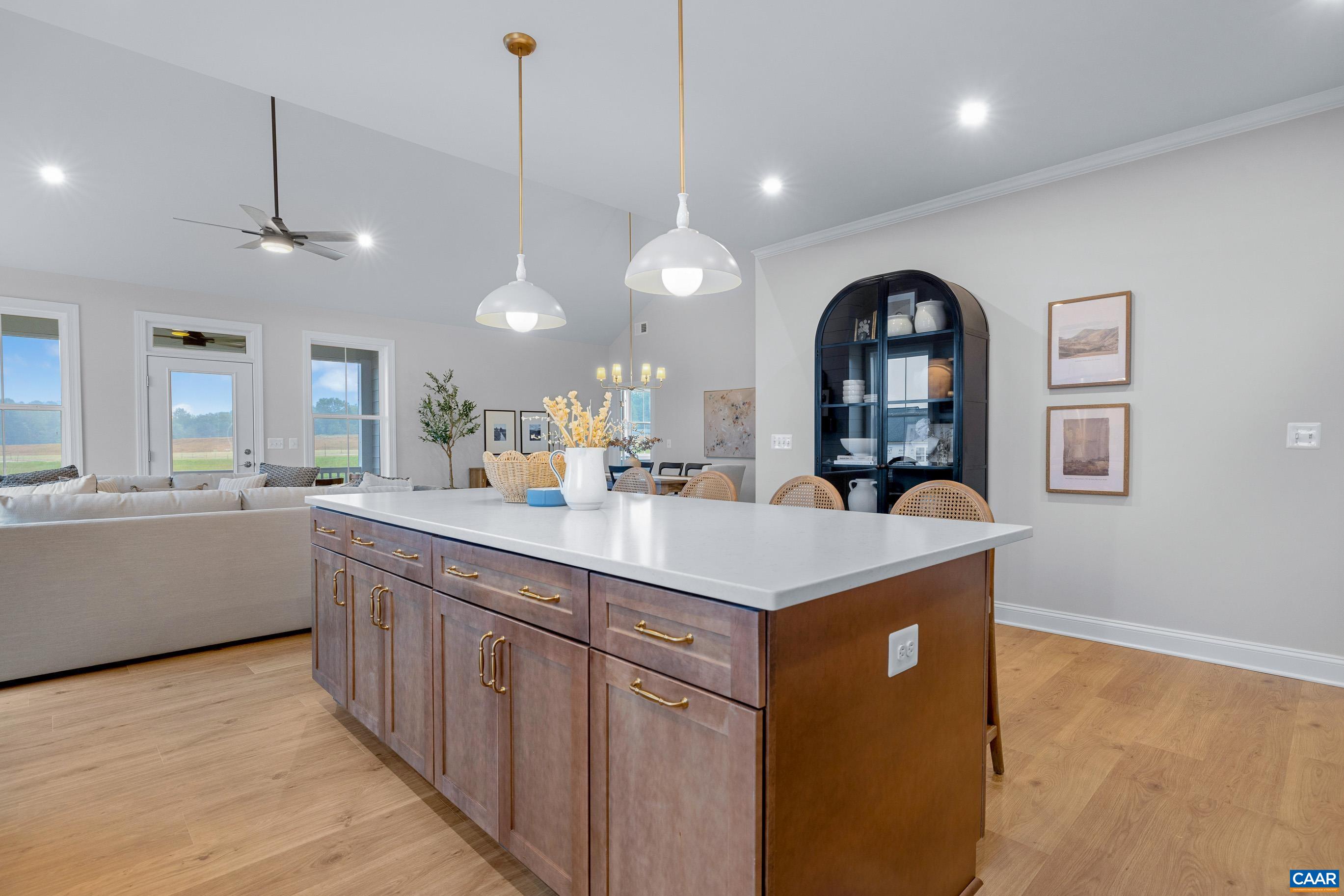 71B MIRANDA CROSSING