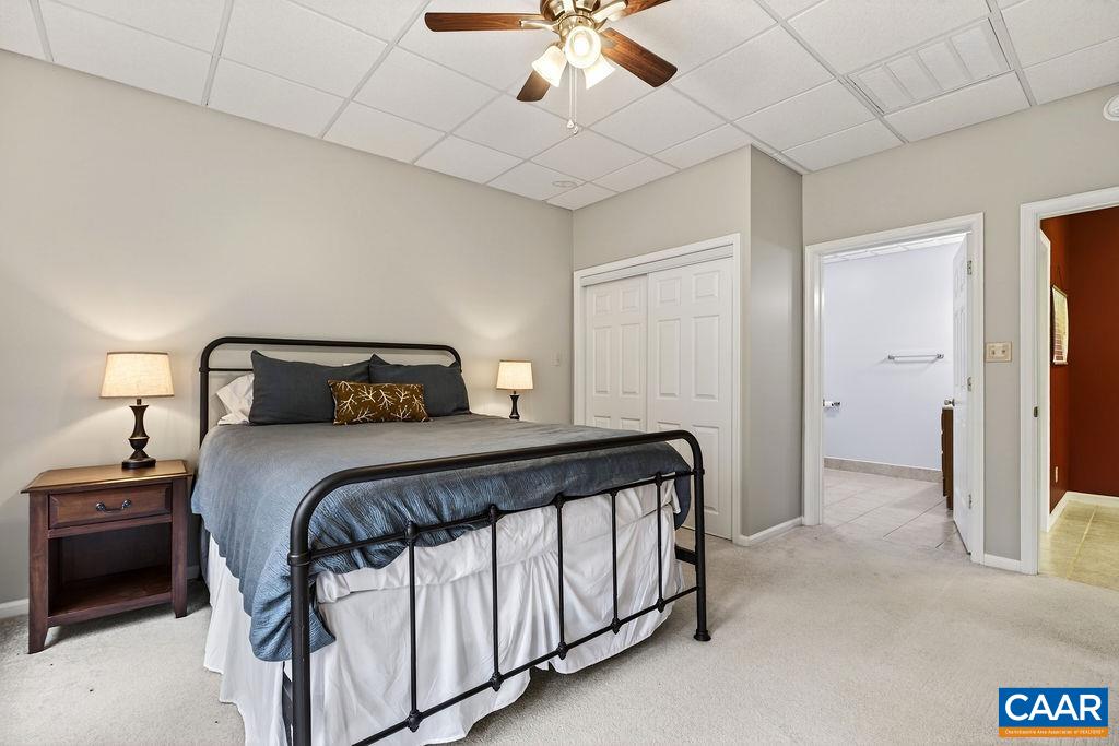 62 SUMMIT CT