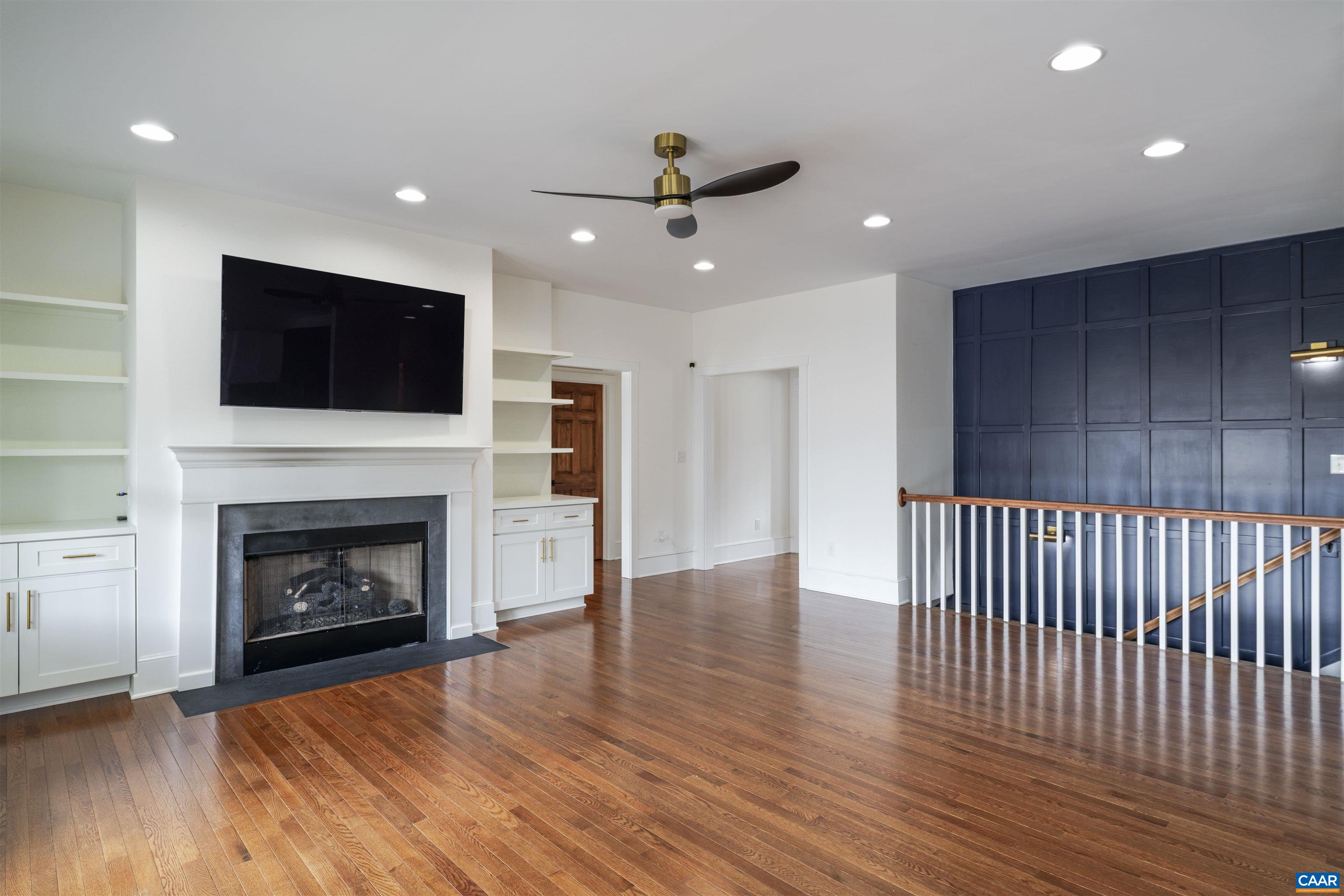 329 CARRSBROOK DR