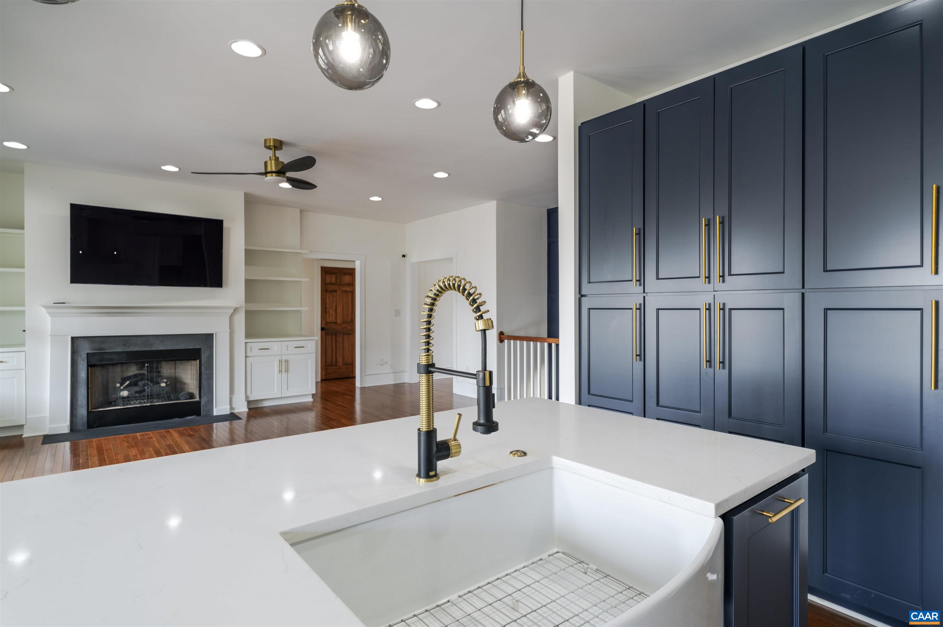 329 CARRSBROOK DR