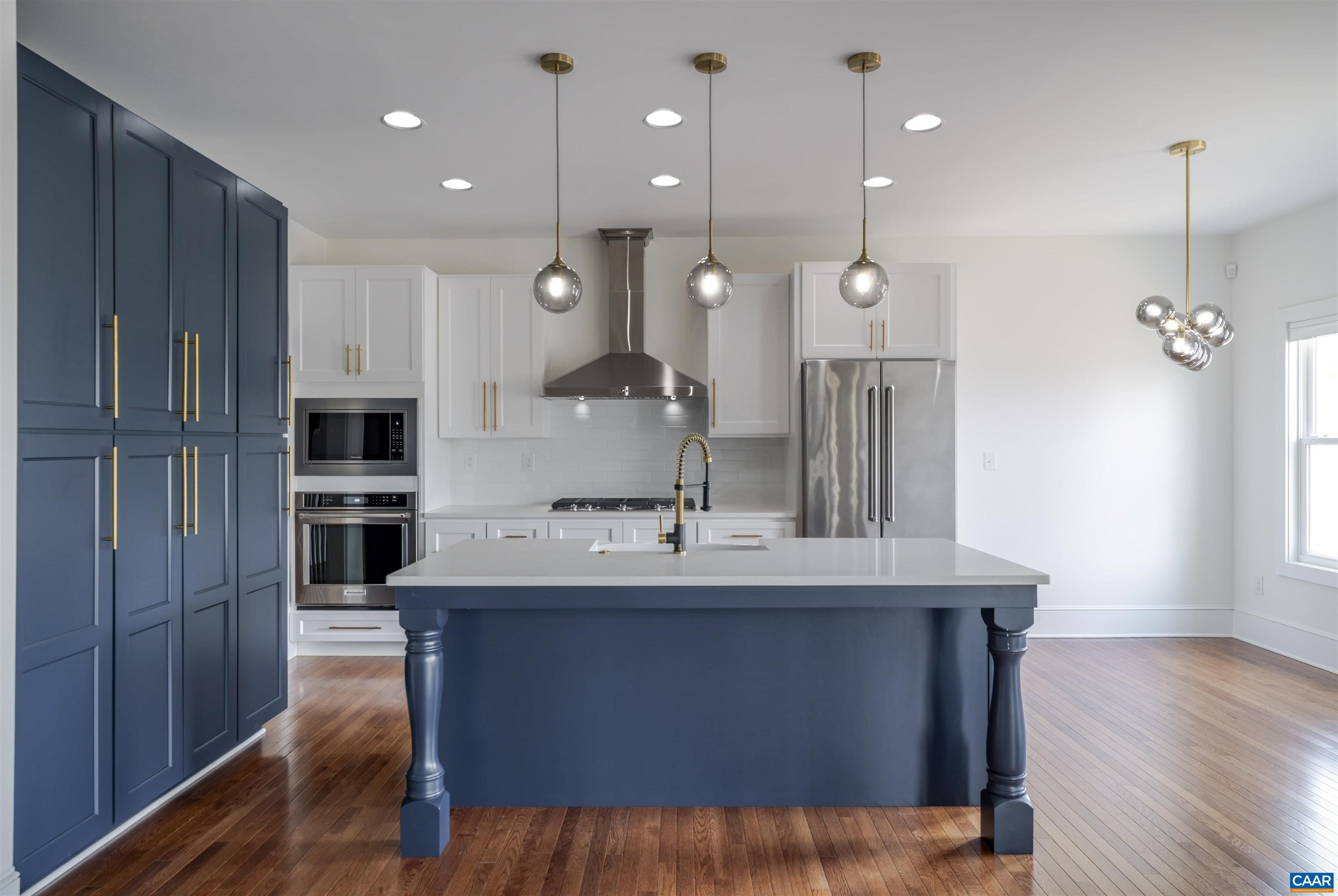 329 CARRSBROOK DR