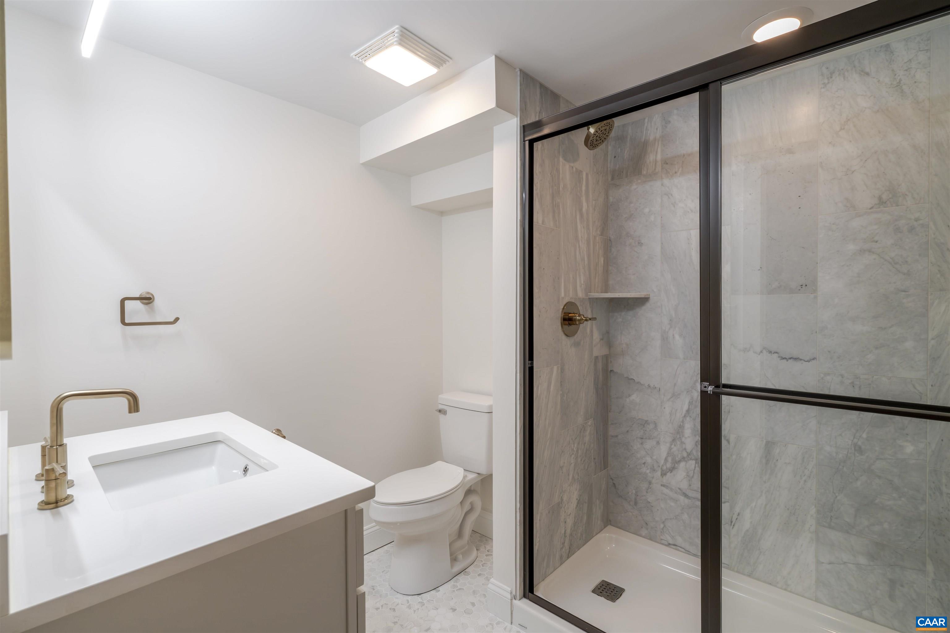 329 CARRSBROOK DR