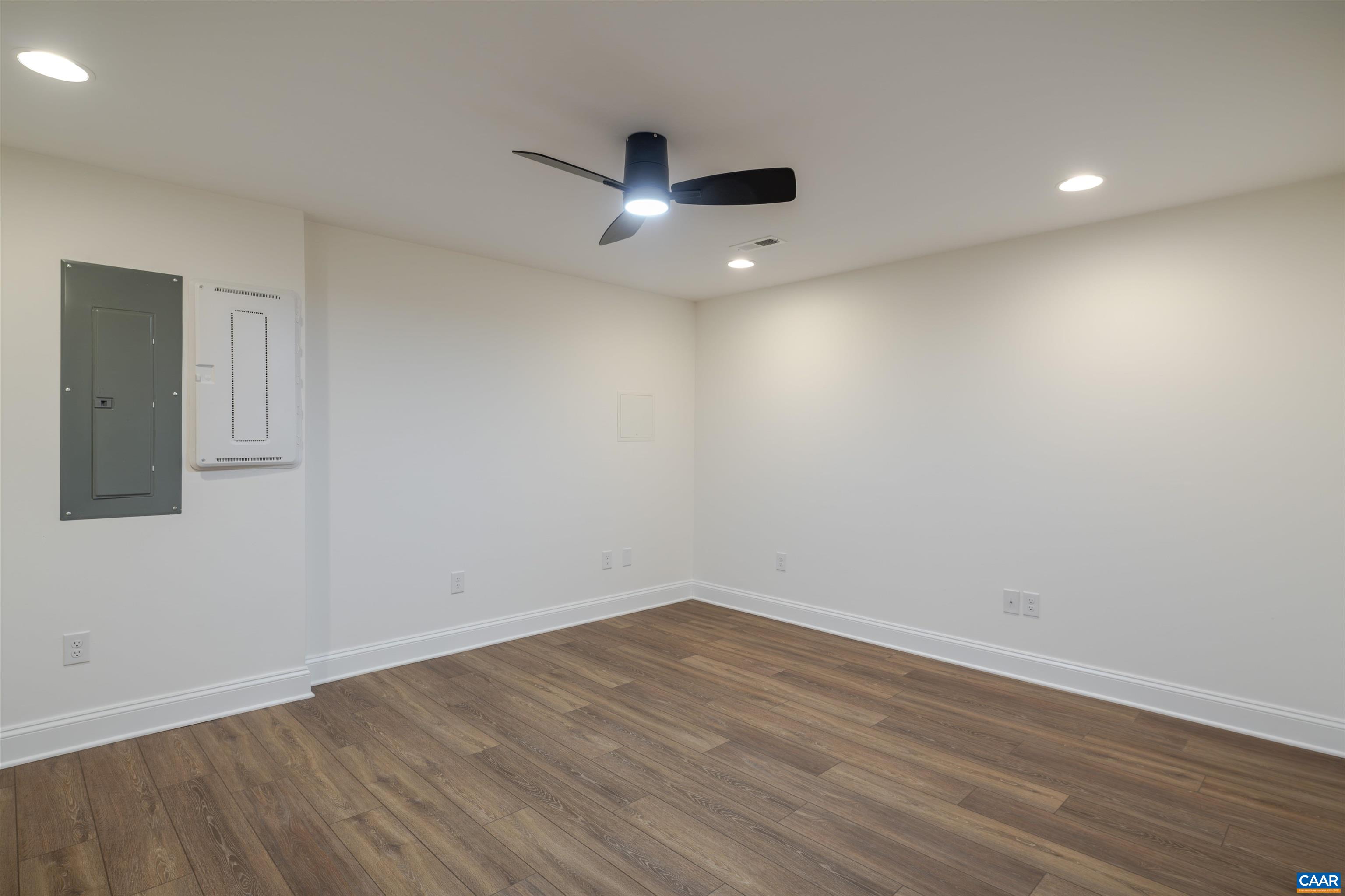 329 CARRSBROOK DR