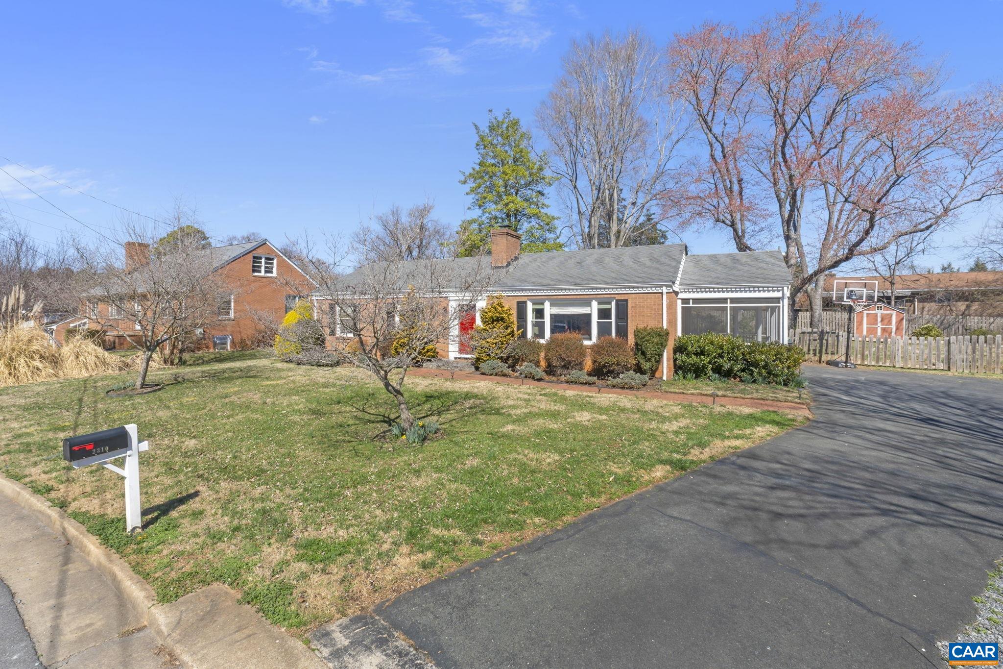 2310 TARLETON DR