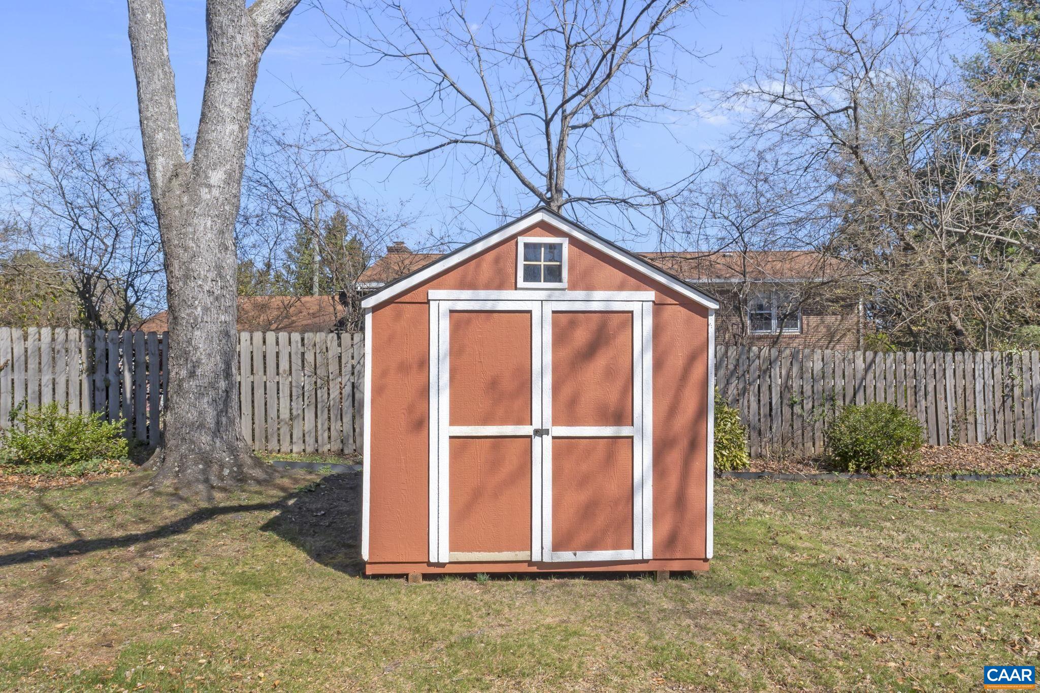 2310 TARLETON DR