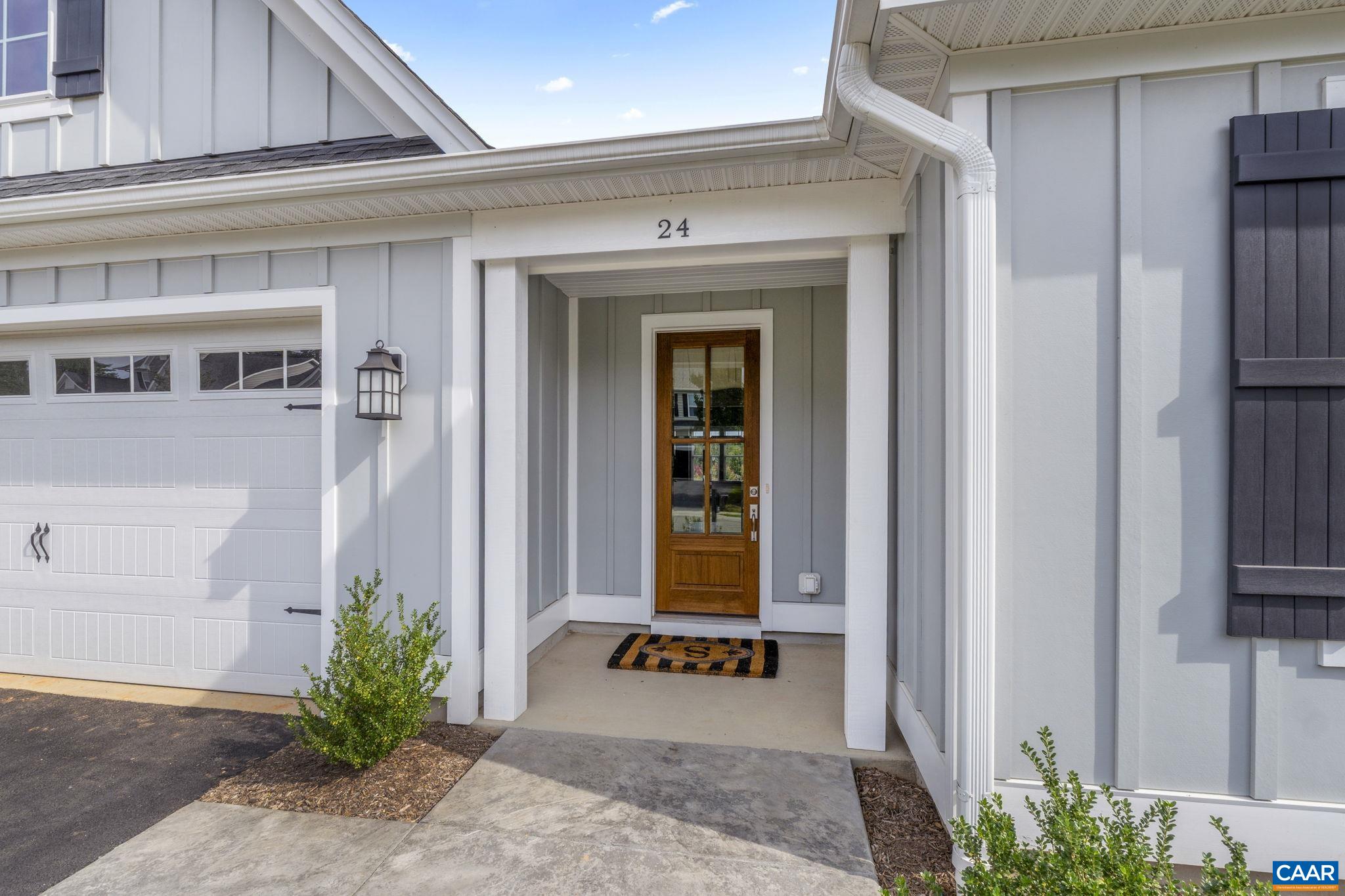 24 TURKEY TROT CT