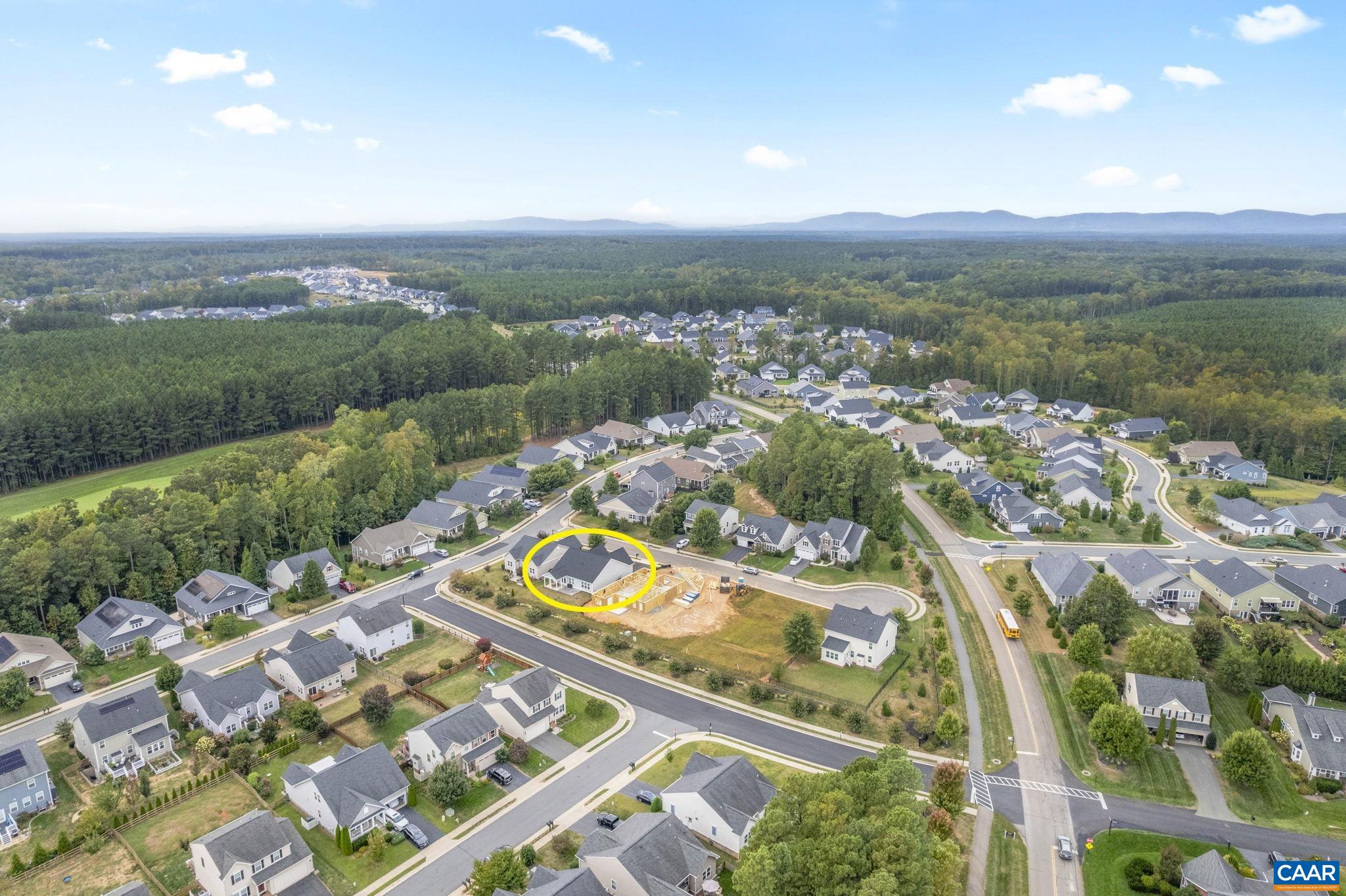 24 TURKEY TROT CT