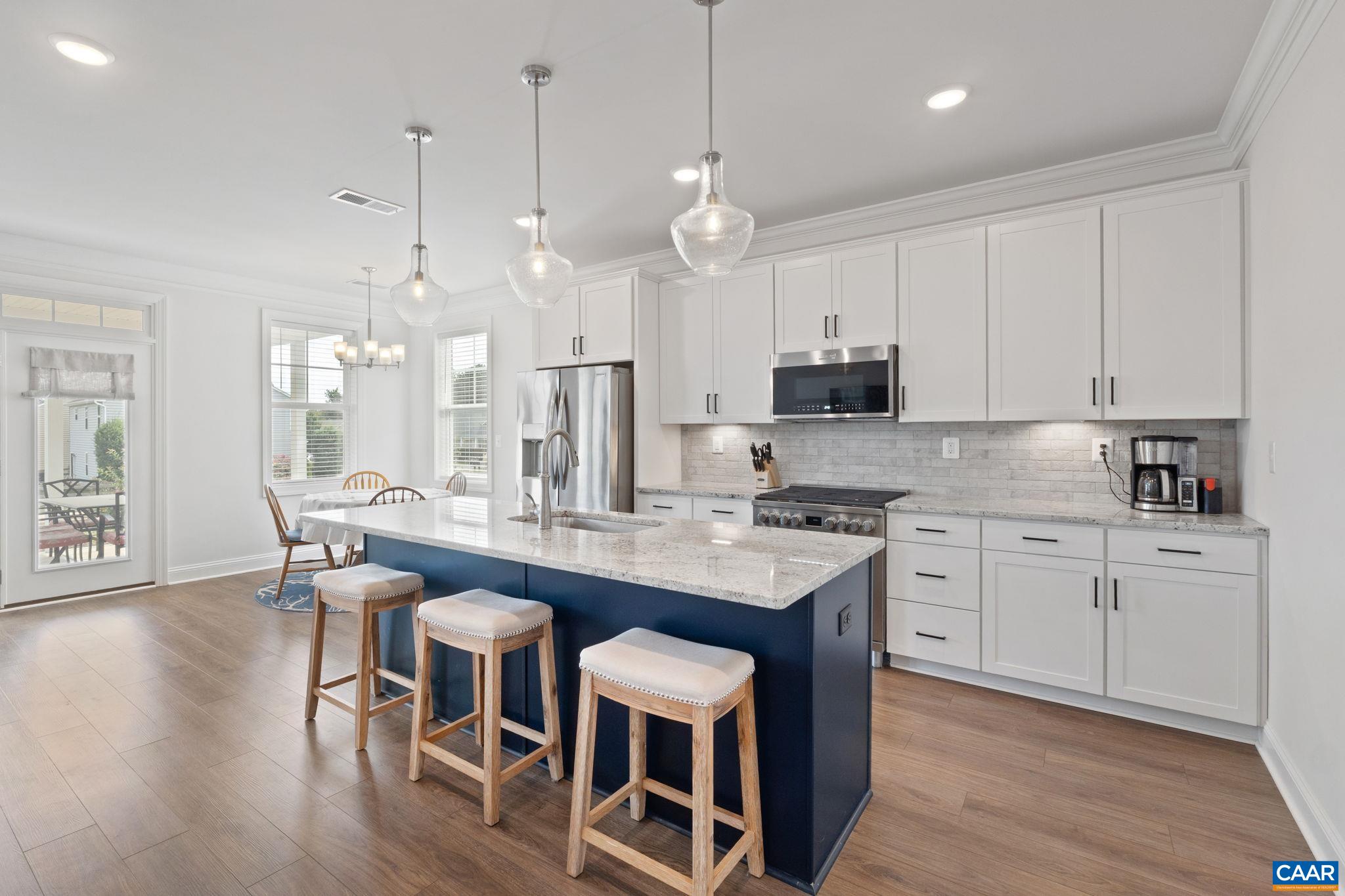 24 TURKEY TROT CT