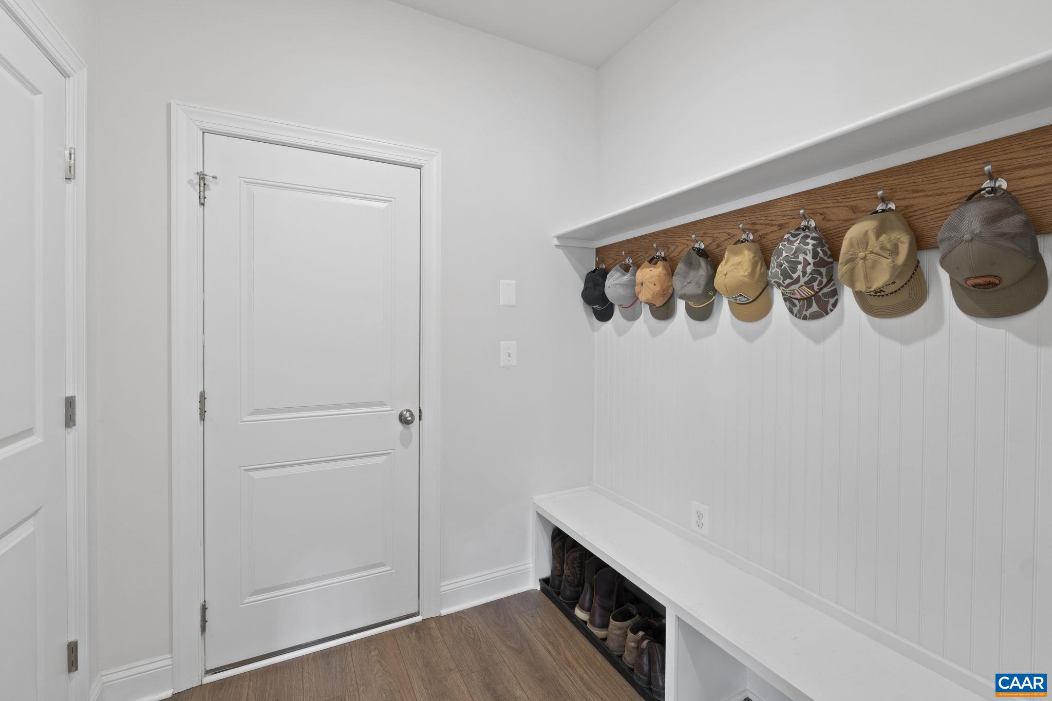 24 TURKEY TROT CT